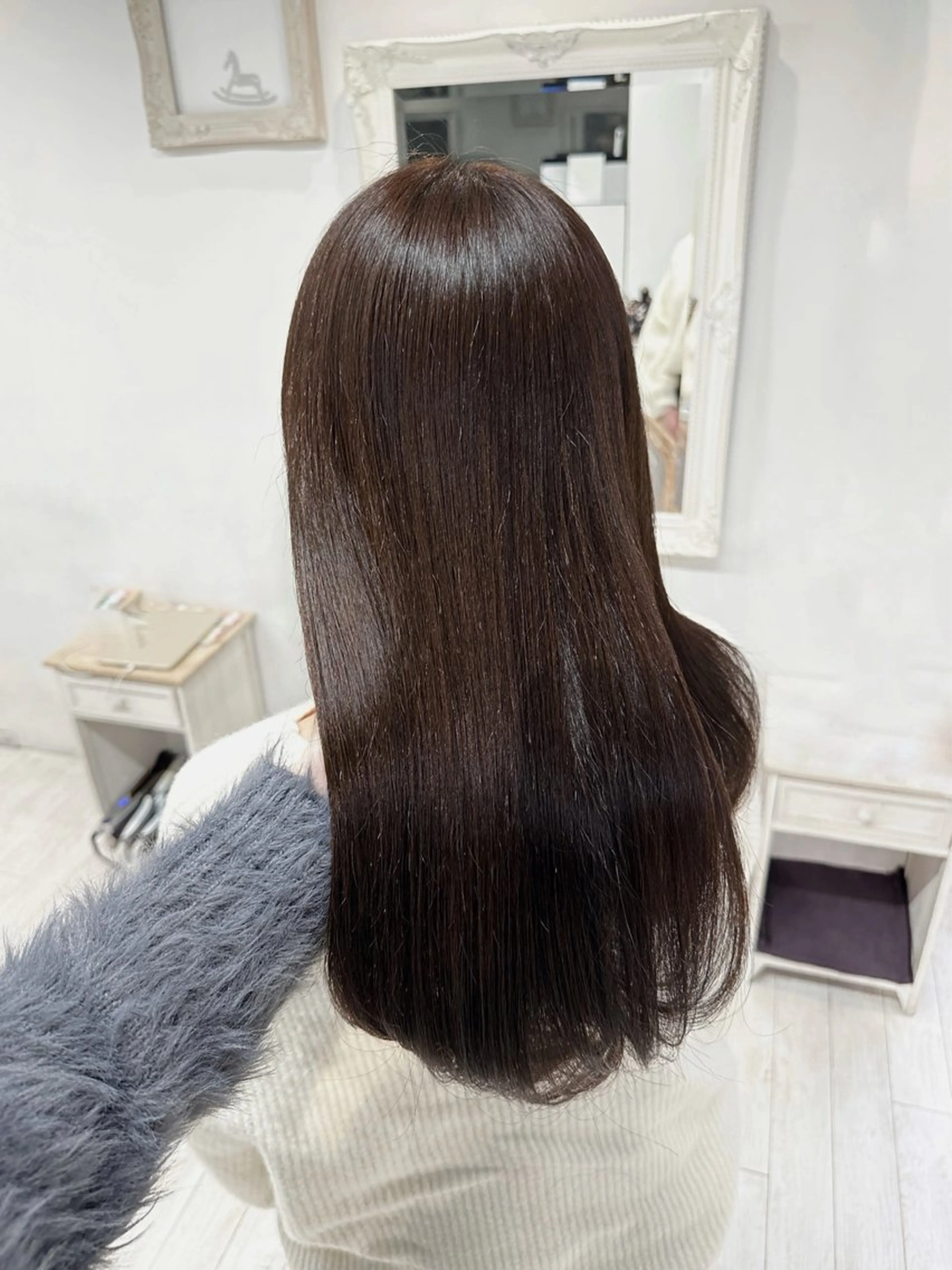 ロング カラー 透明感カラー グレージュ カット ヘアカラー トリートメント 無料カットモデル🩶 30%off/はるかのヘアスタイル