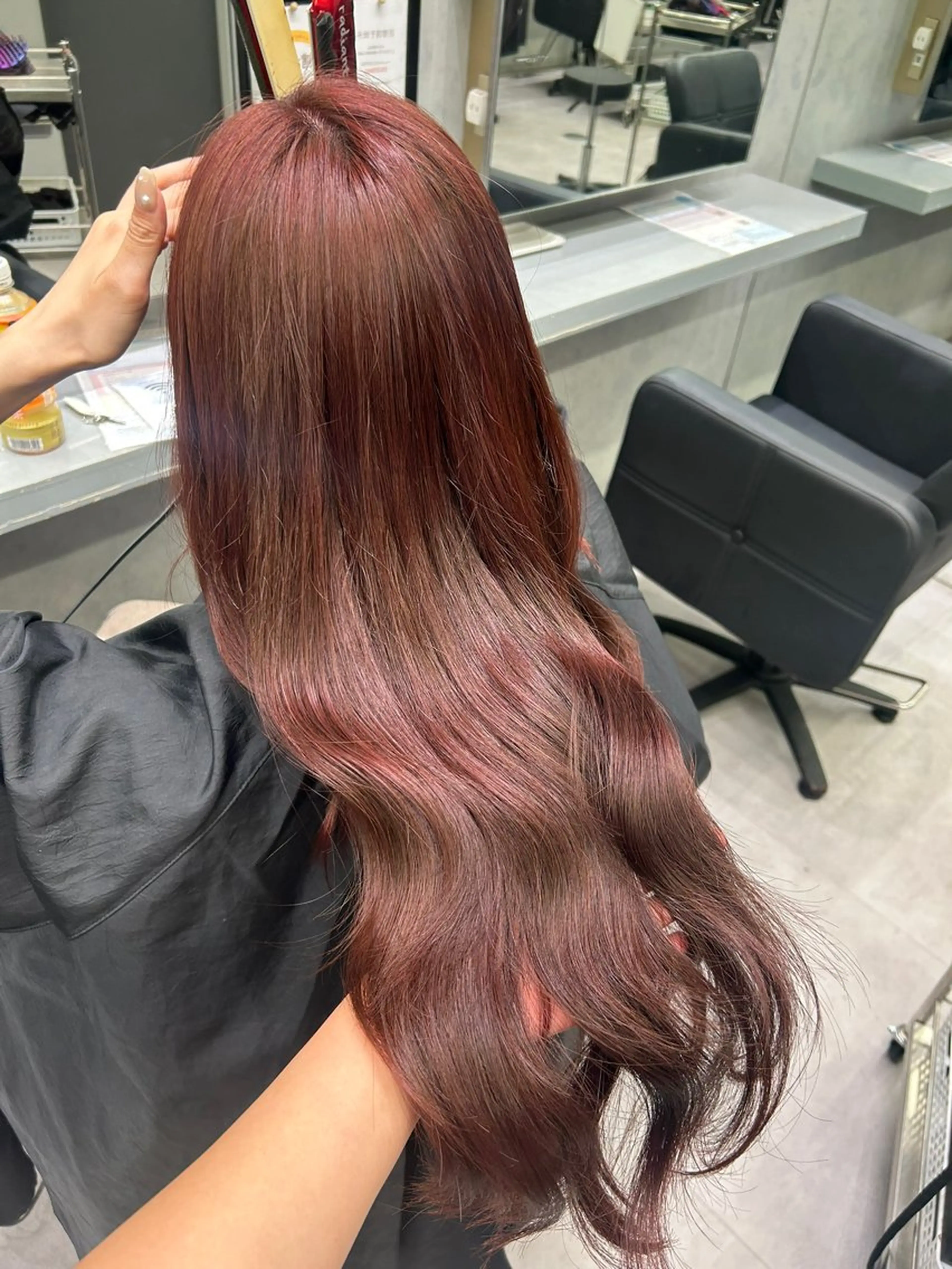 カラー 【elyts】 メイのヘアスタイル