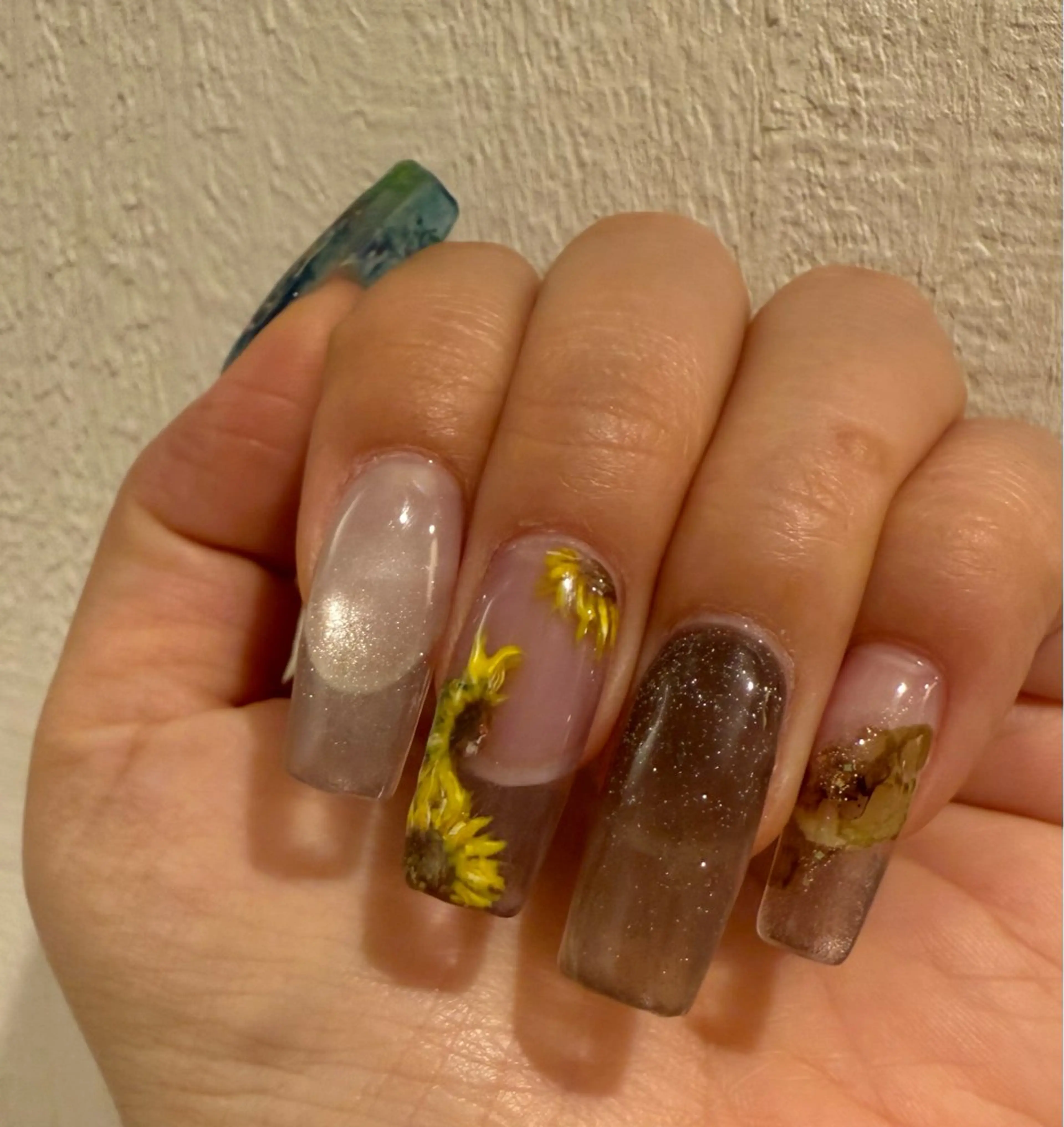 ネイル ブルー クリアネイル フラッシュネイル フラワーネイル マグネットネイル 岩澤 恵子のネイルデザイン