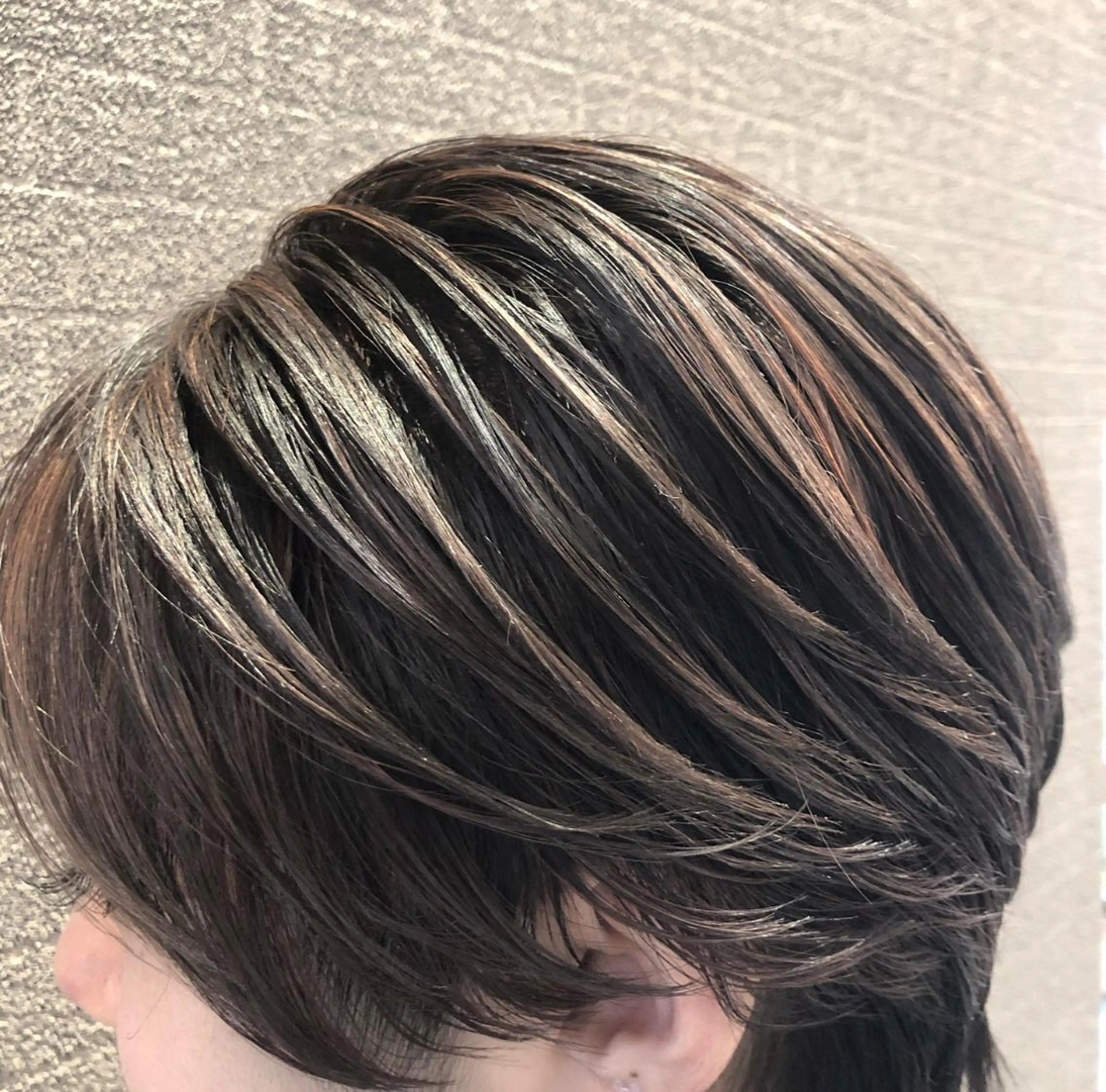 ショート カラー ヘアアレンジ バレイヤージュ デザインカラー ハイライトカラー ハイライト レイヤーカット アンドウ ユウ/ レイヤーカット/韓国のヘアスタイル