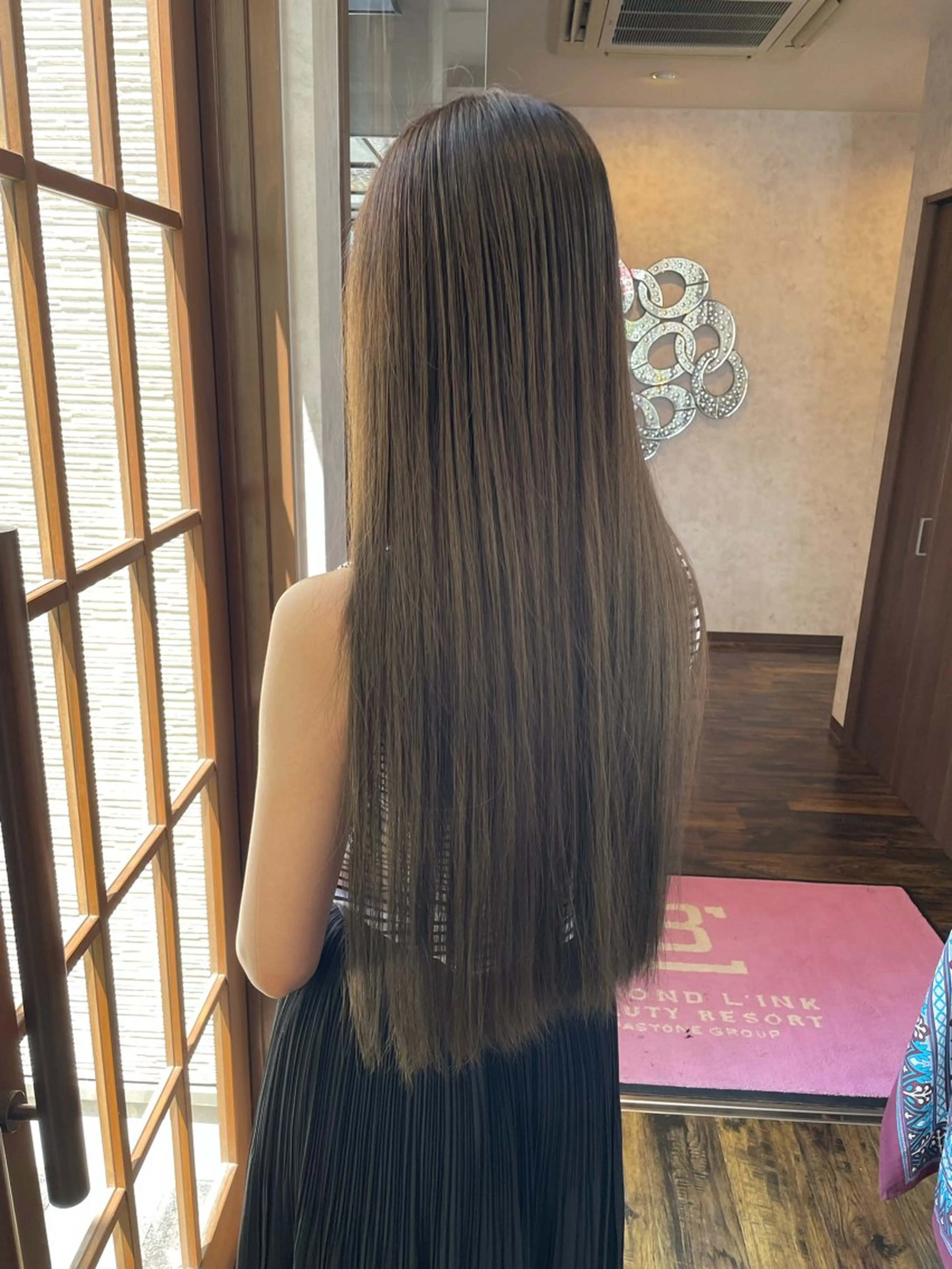 ロング アッシュ 大橋 拓矢のヘアスタイル