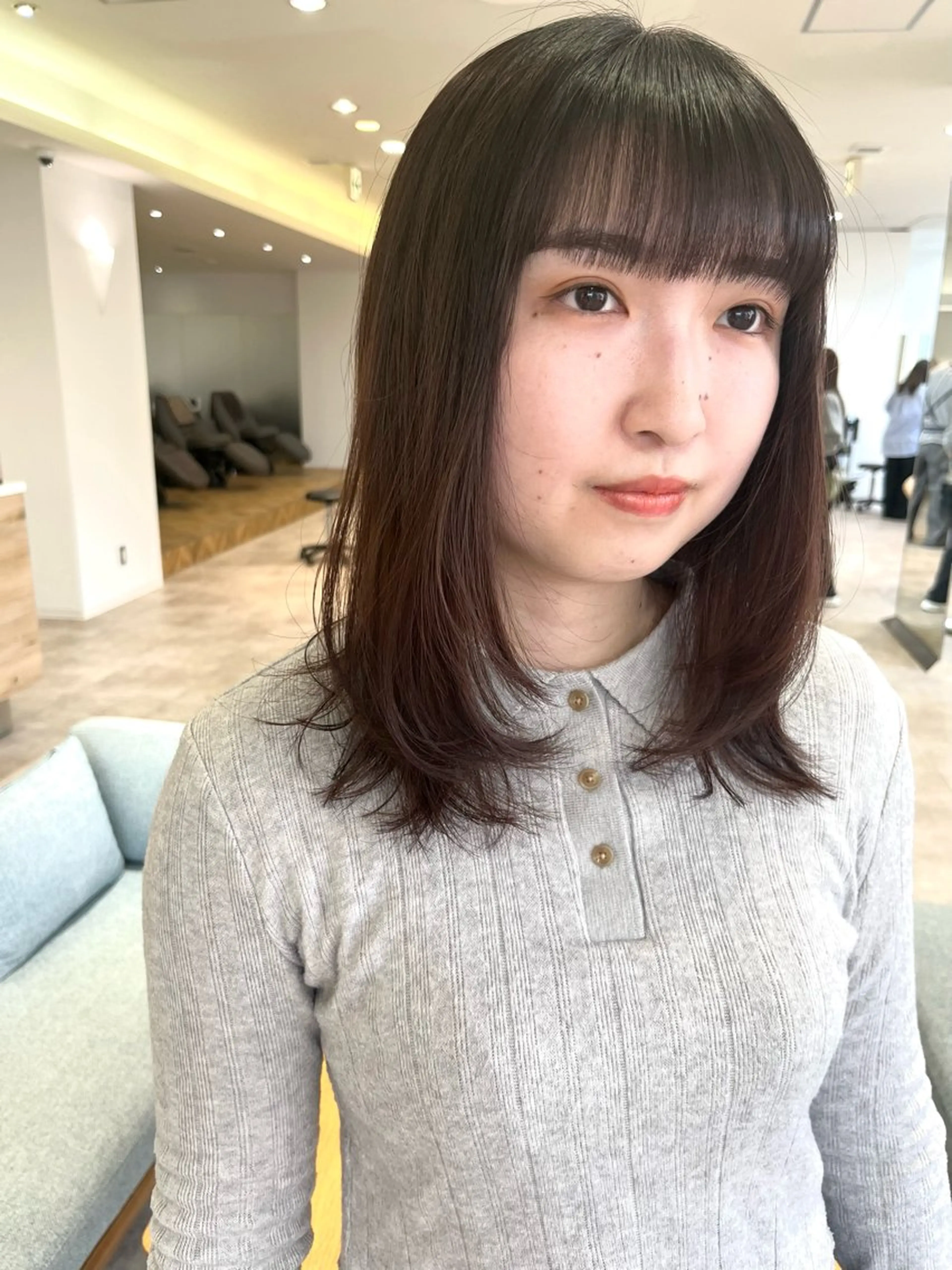 ミディアム レイヤーカット cana 札幌美容師レイヤーのヘアスタイル