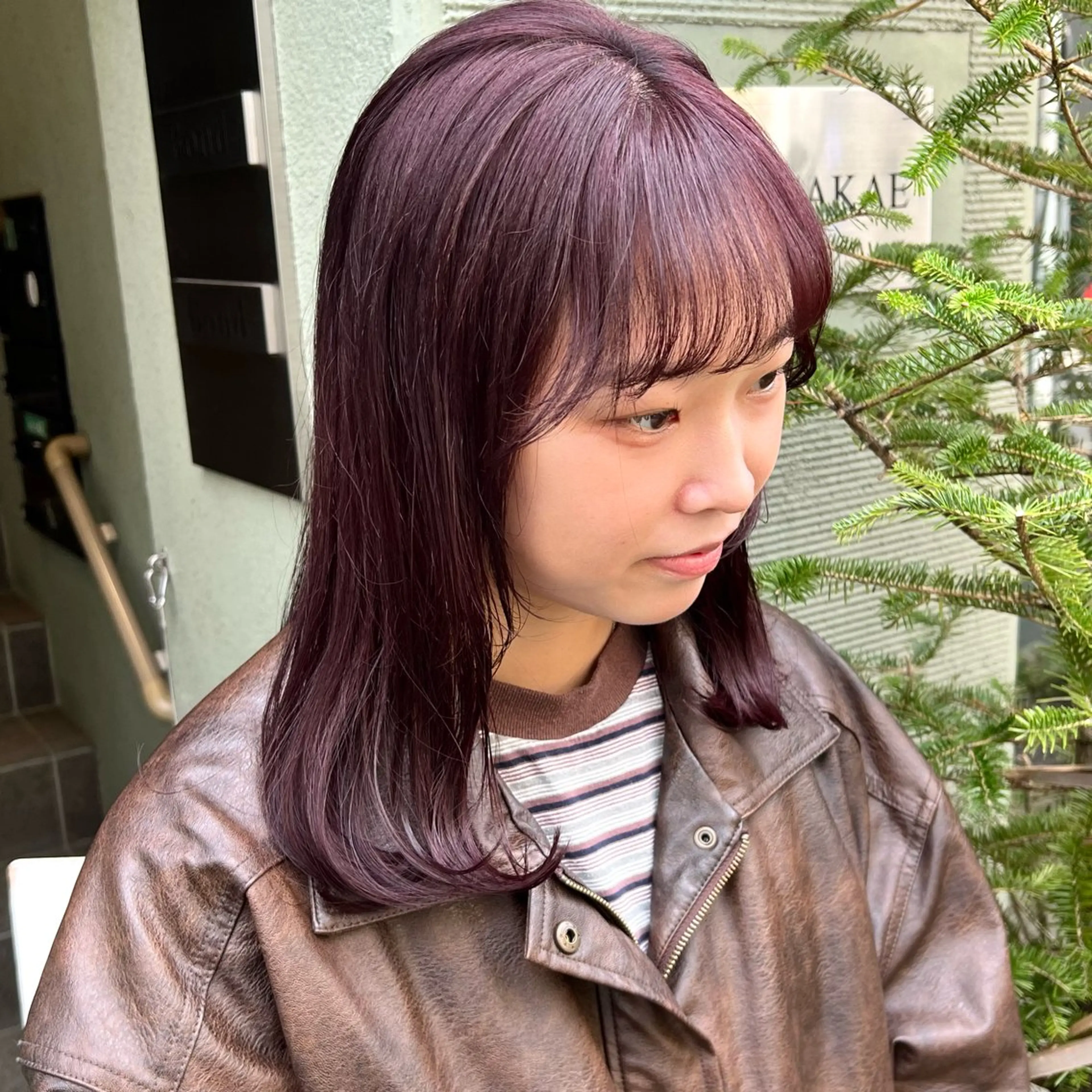 セミロング カラー ヘアカラー KIHO ｜Bond 三軒茶屋のヘアスタイル