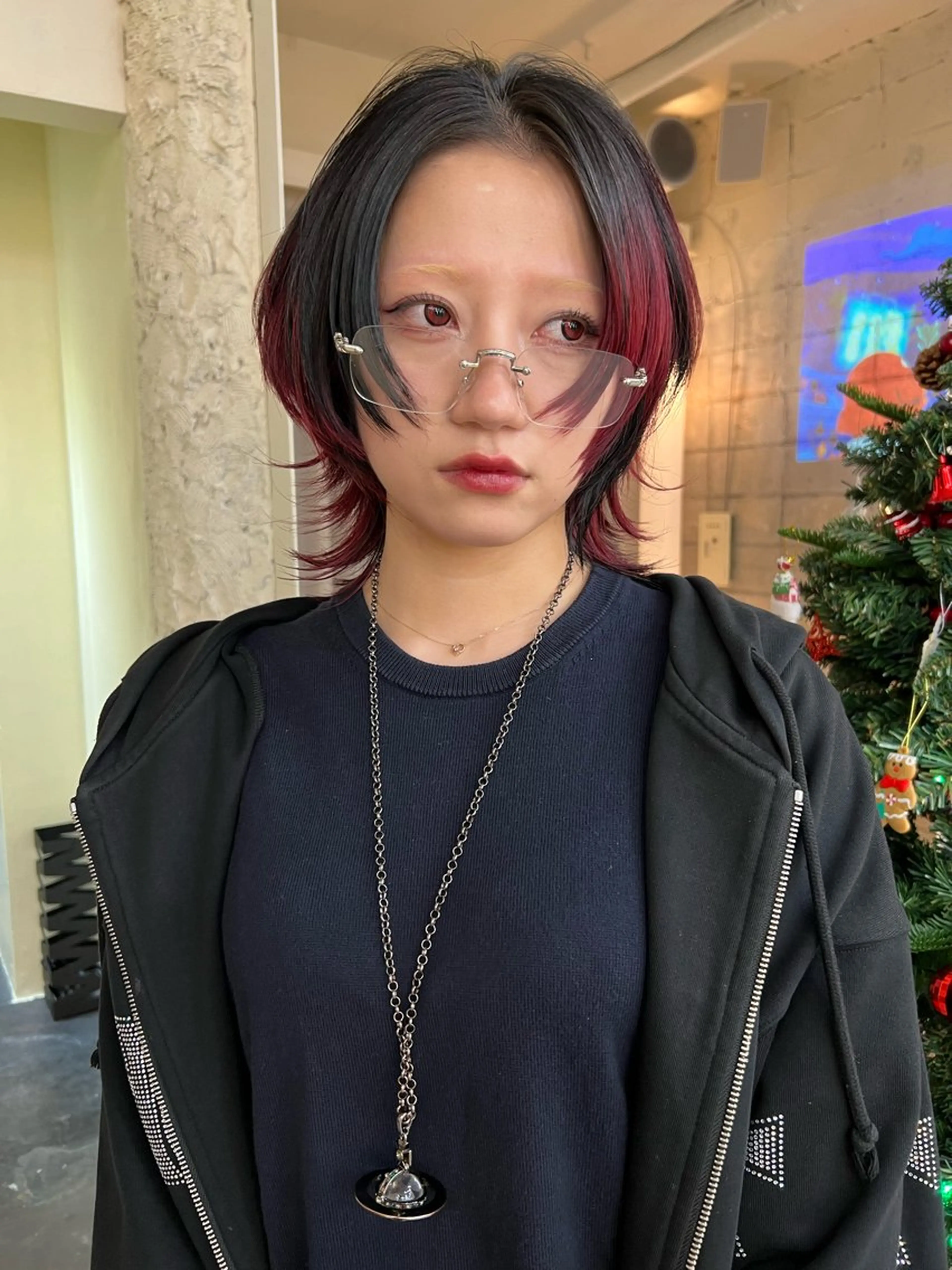 ミディアム カラー カット ヘアカラー 圧倒的デザイン力 店長🎨RENAのヘアスタイル