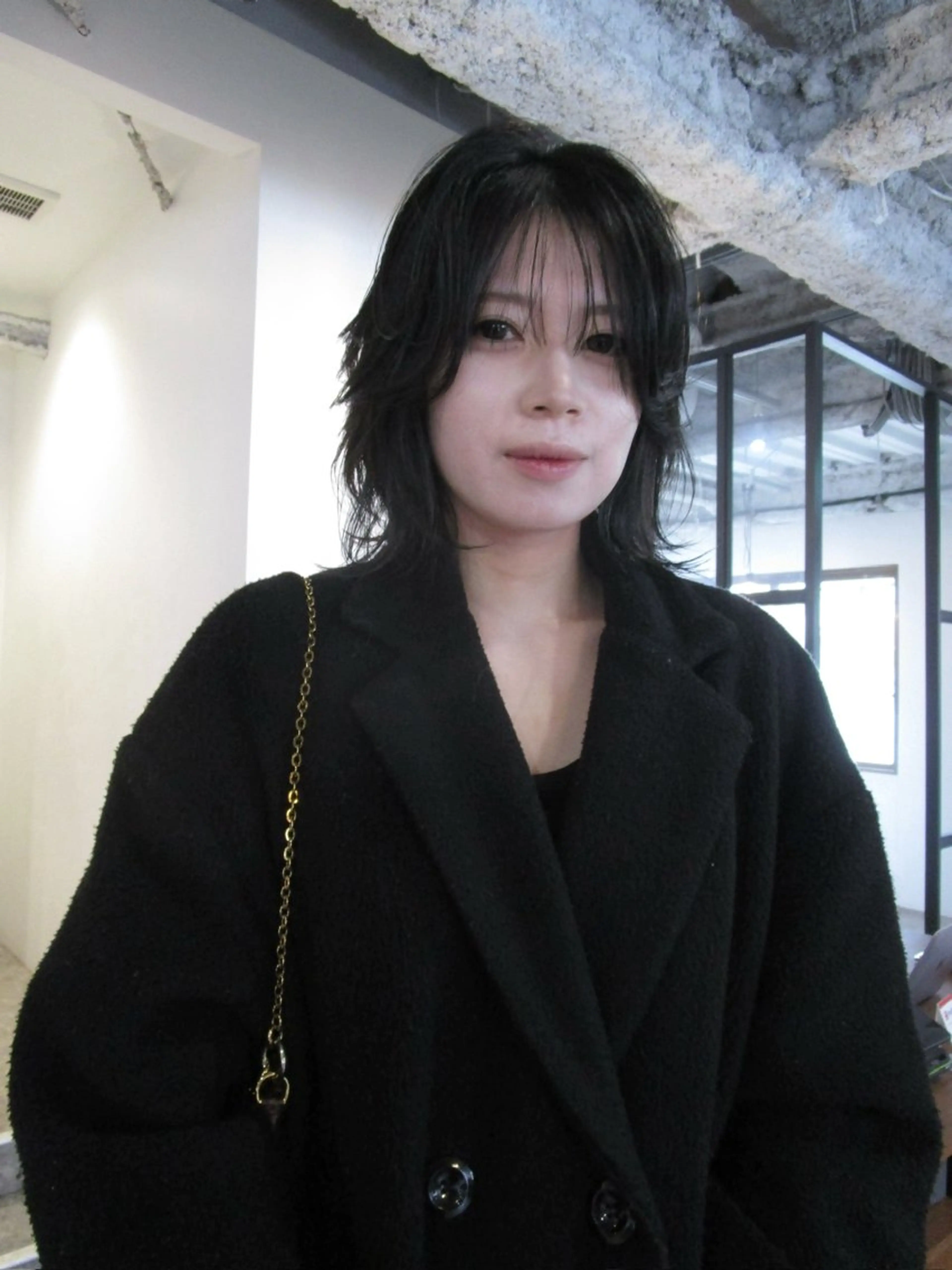 ミディアム カラー 黒髪 カット ヘアカラー yu maのヘアスタイル