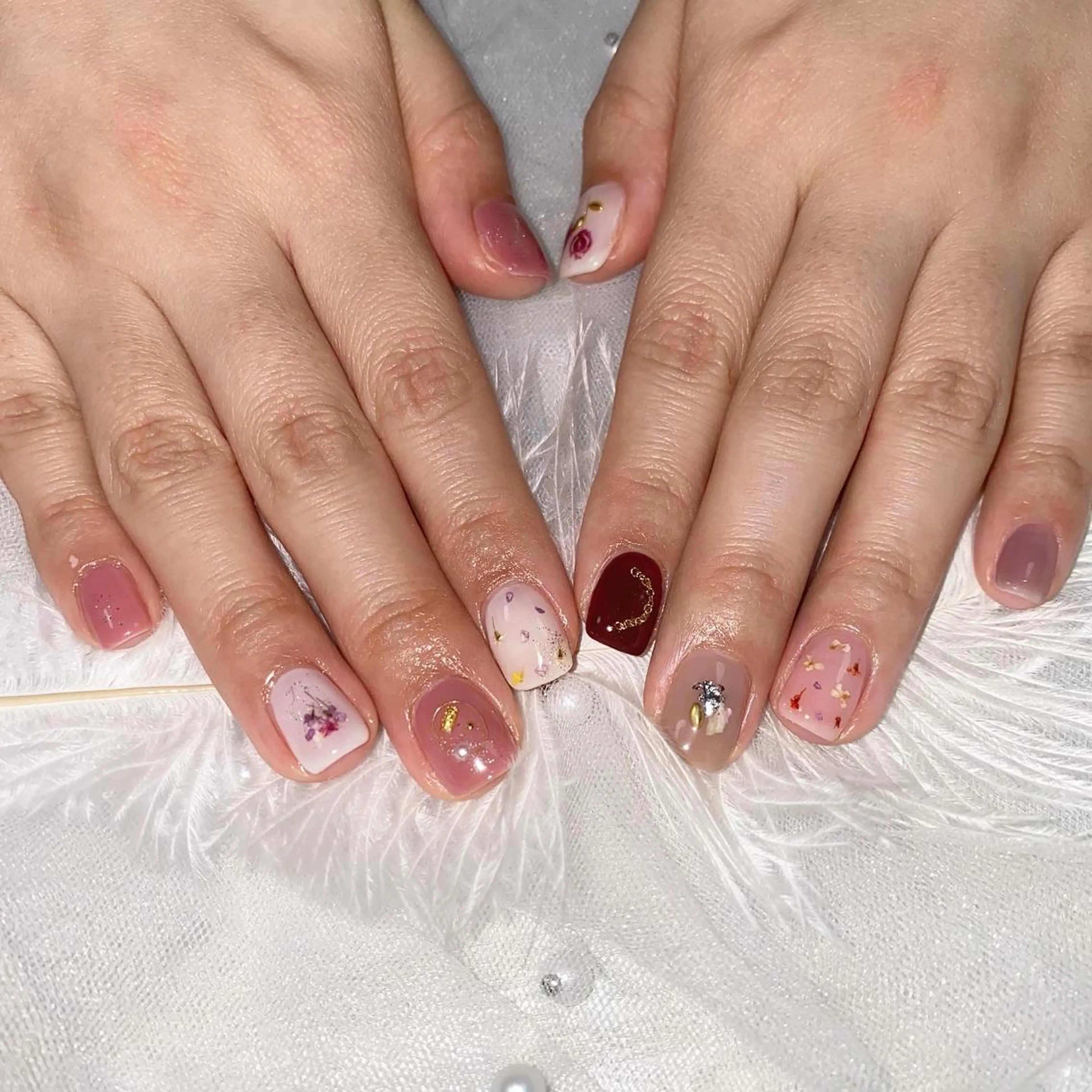 ネイル I pinknail 韓国風·持ち込み専門のネイルデザイン