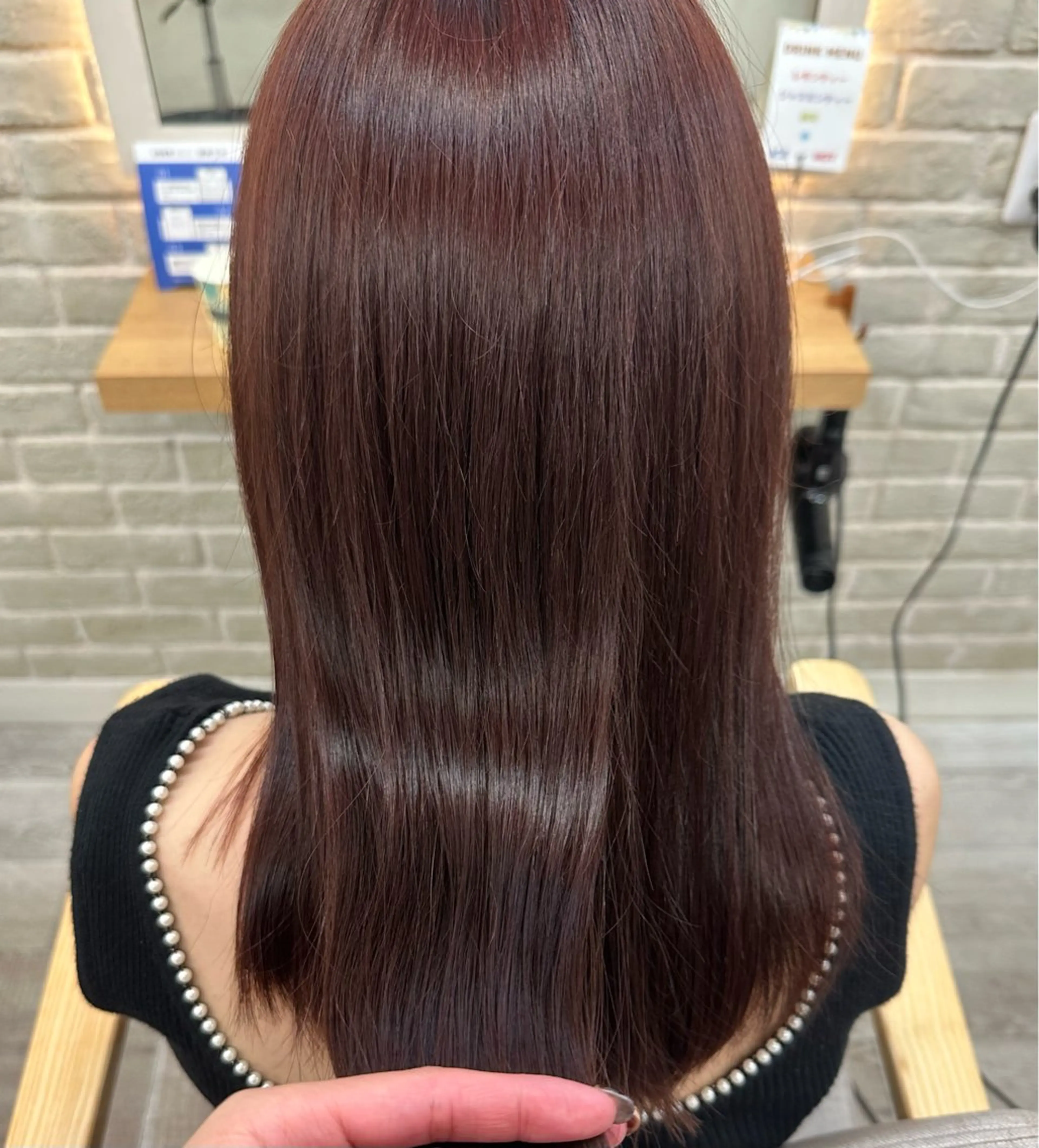 セミロング ピンクブラウン ✄折橋 彩花🐶🍑のヘアスタイル