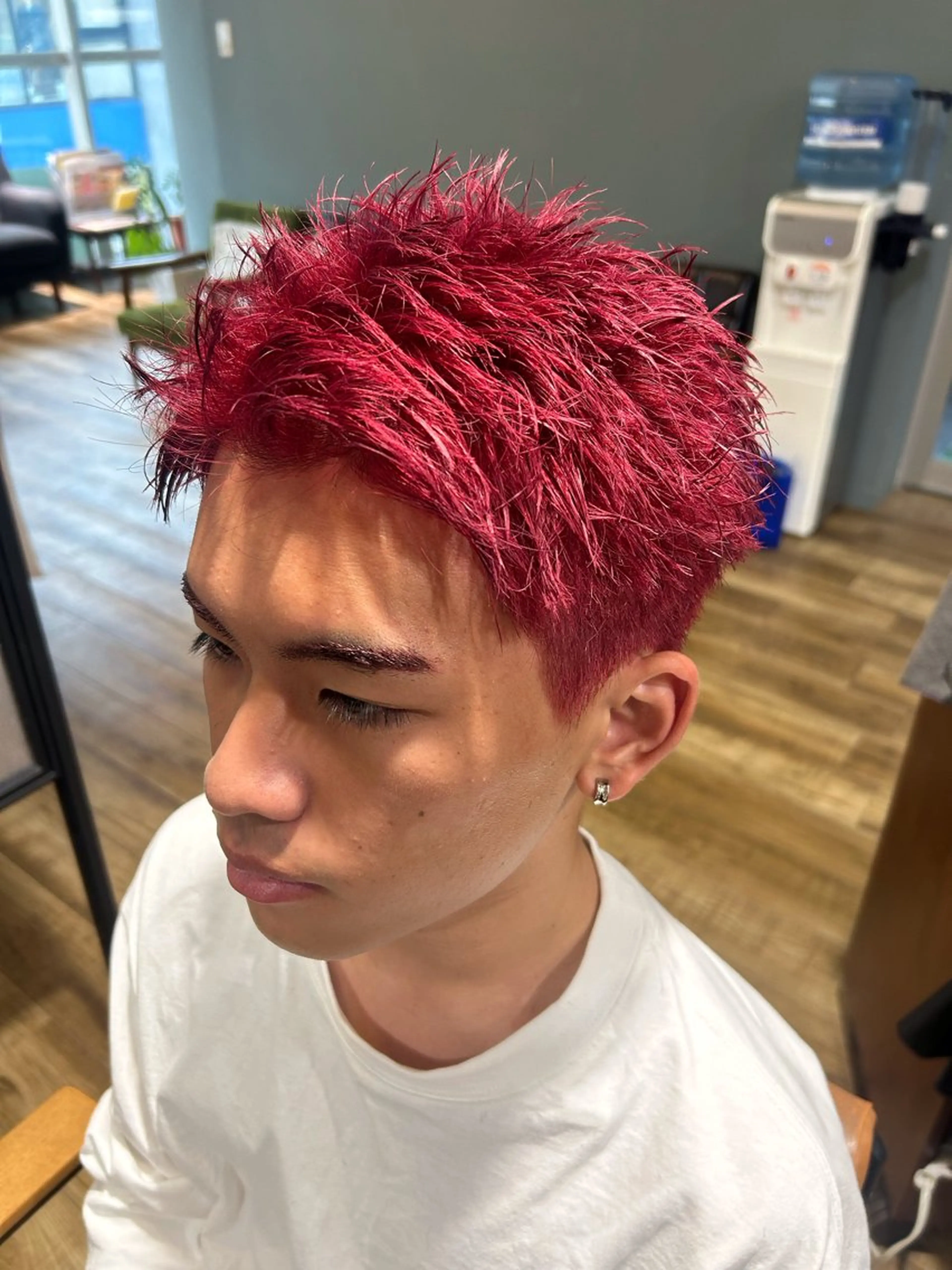 ショート カラー メンズ メンズハイトーン メンズパーマ スパイキーショート ダブルカラー ハイトーンカラー ヘアカラー 鶴田 将清のヘアスタイル