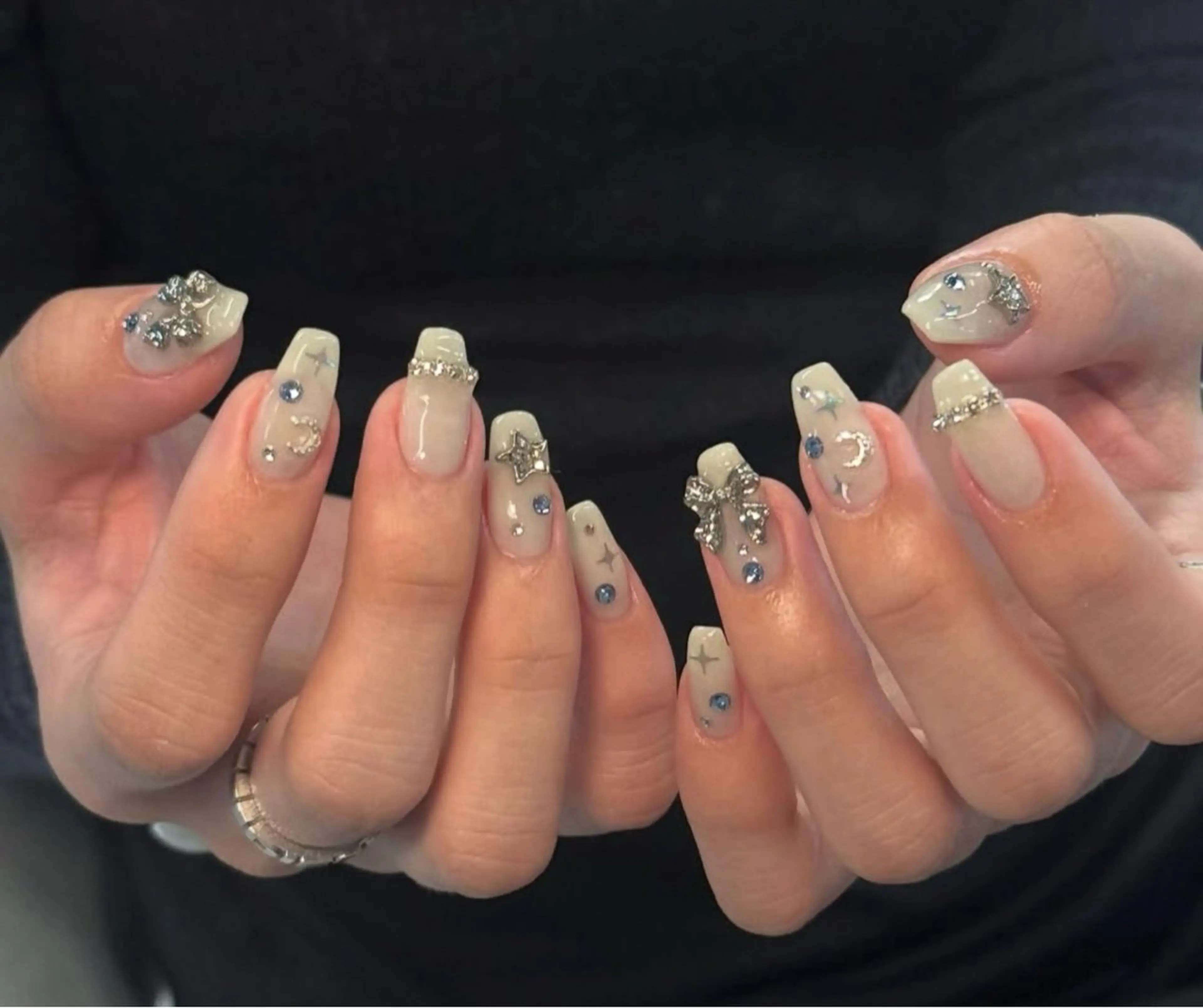 ネイル 持ち込み Mi nailsのネイルデザイン