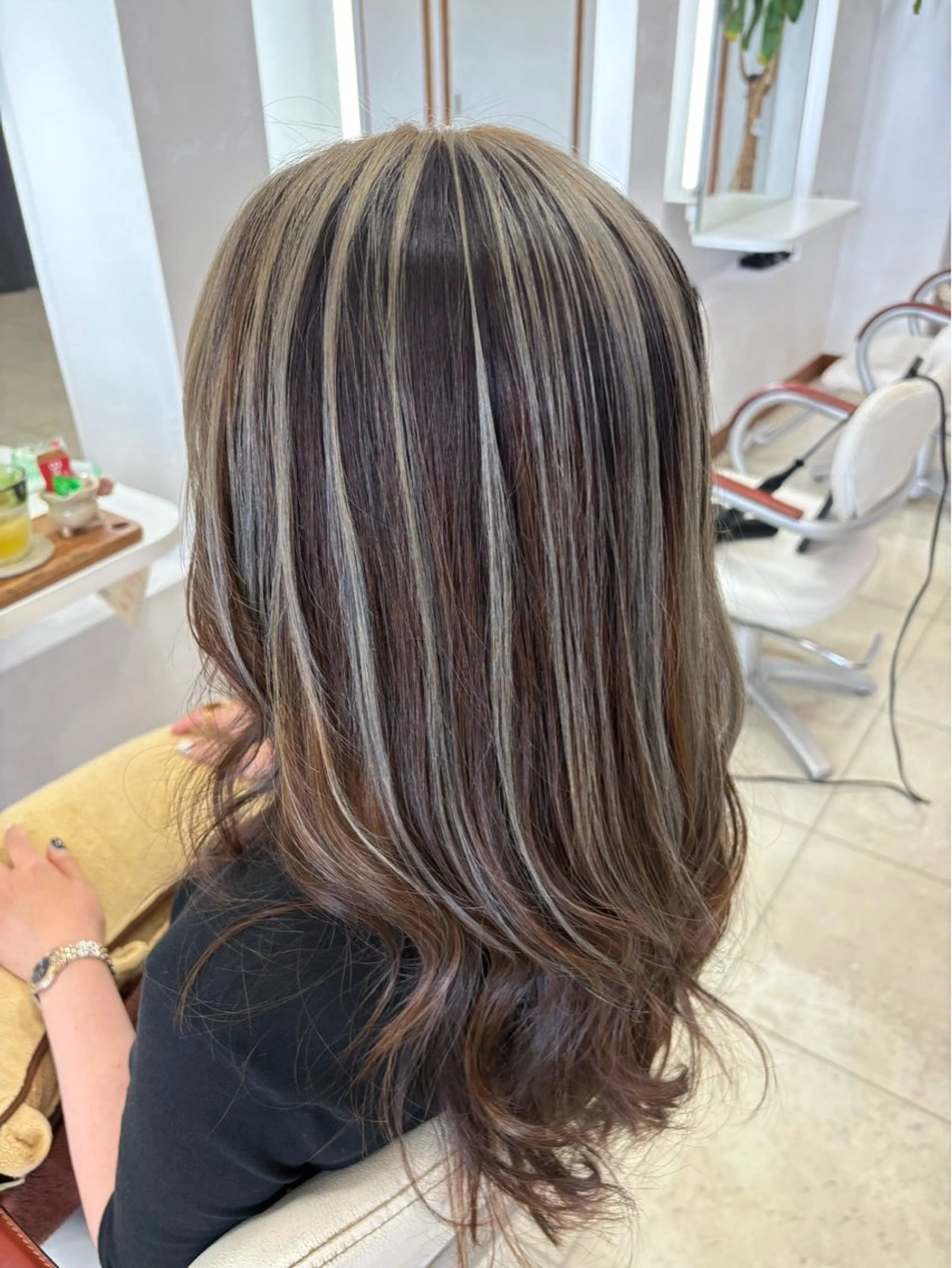 ロング カラー ベージュカラー ヘアカラー いけだ ゆうのヘアスタイル