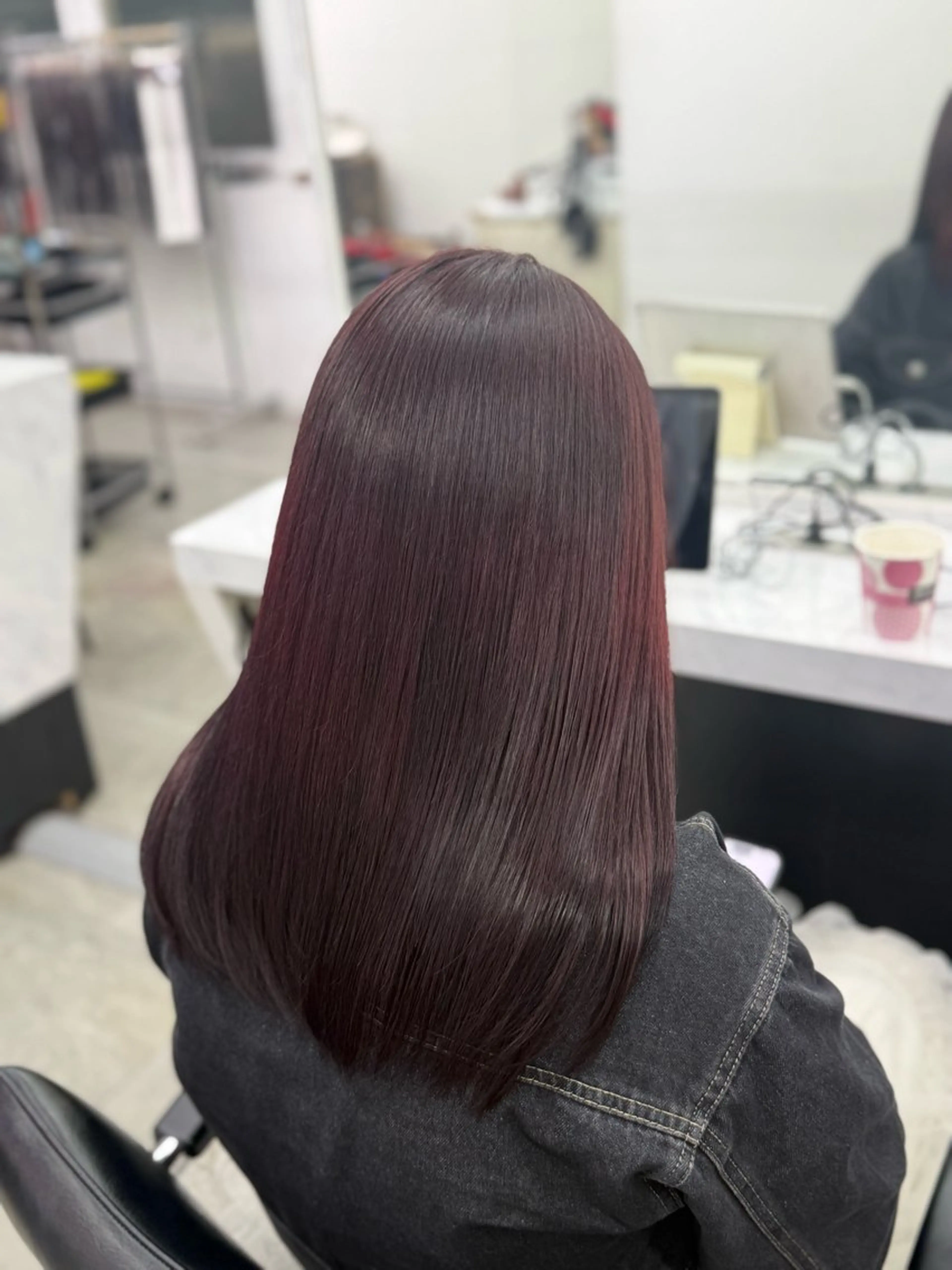 カラー ヘアカラー miwa 🖤のヘアスタイル