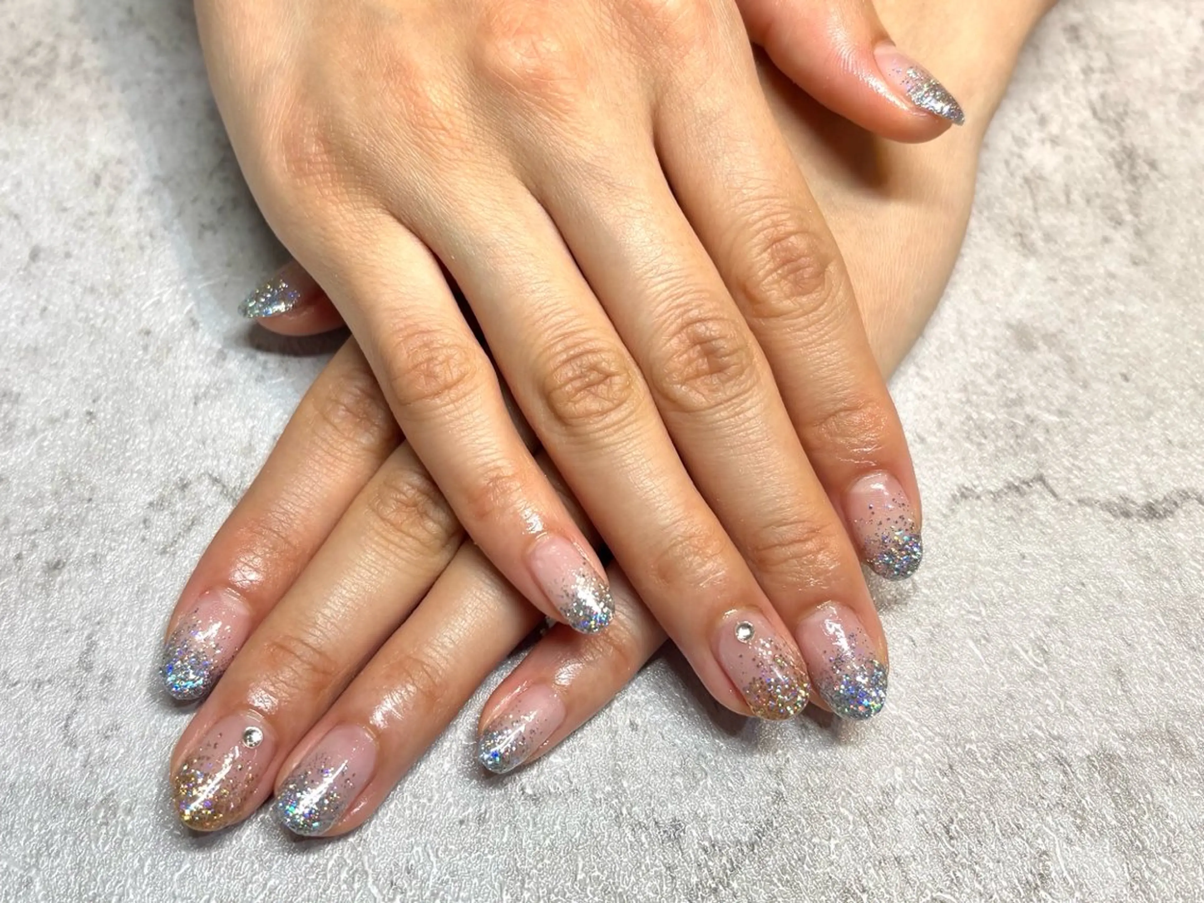 ネイル WHITE NAIL 鳳店AYUMIのネイルデザイン