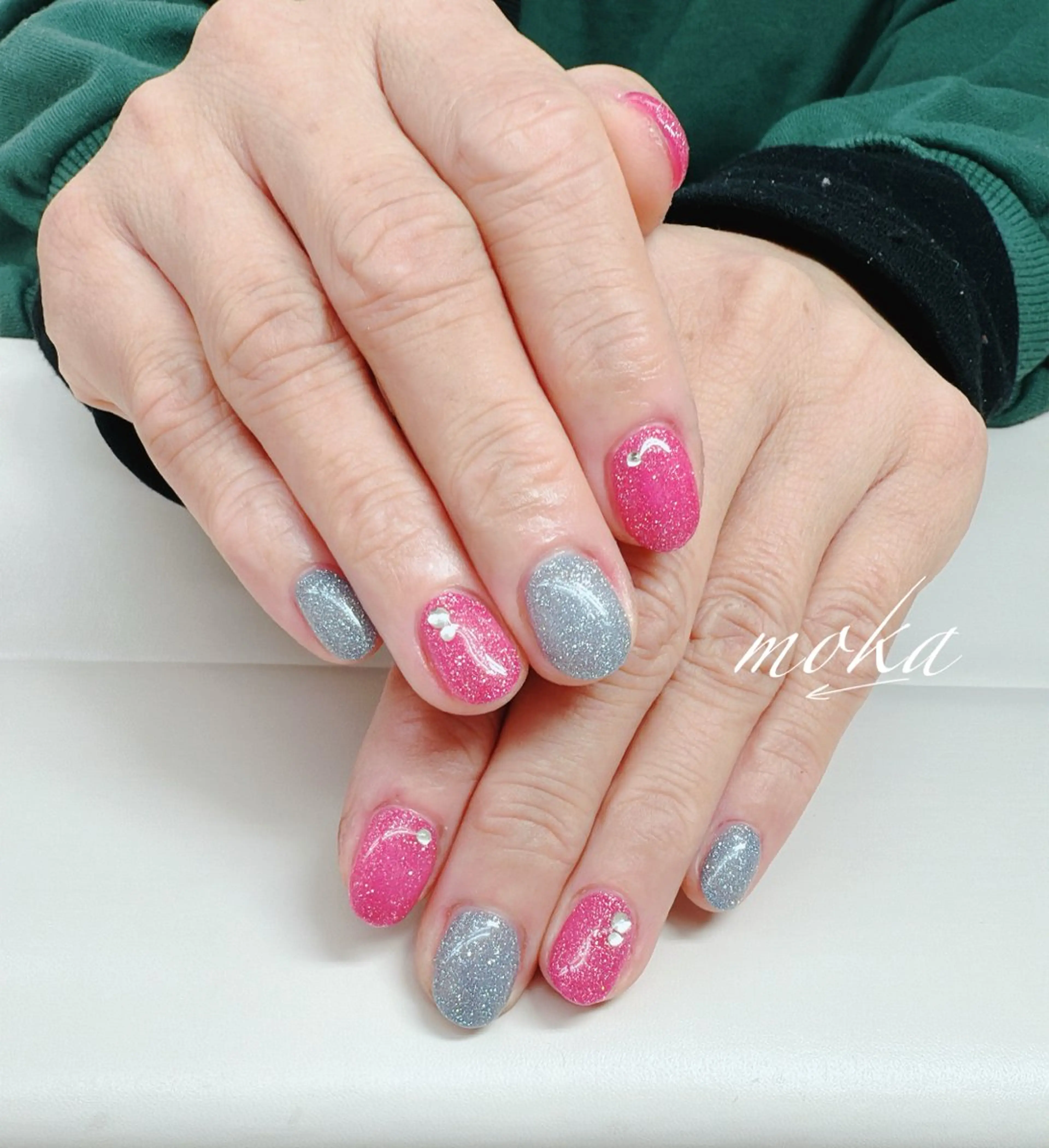 ネイル ハンドネイル 胡蝶蘭レディースサロ ンNailMOKAのネイルデザイン