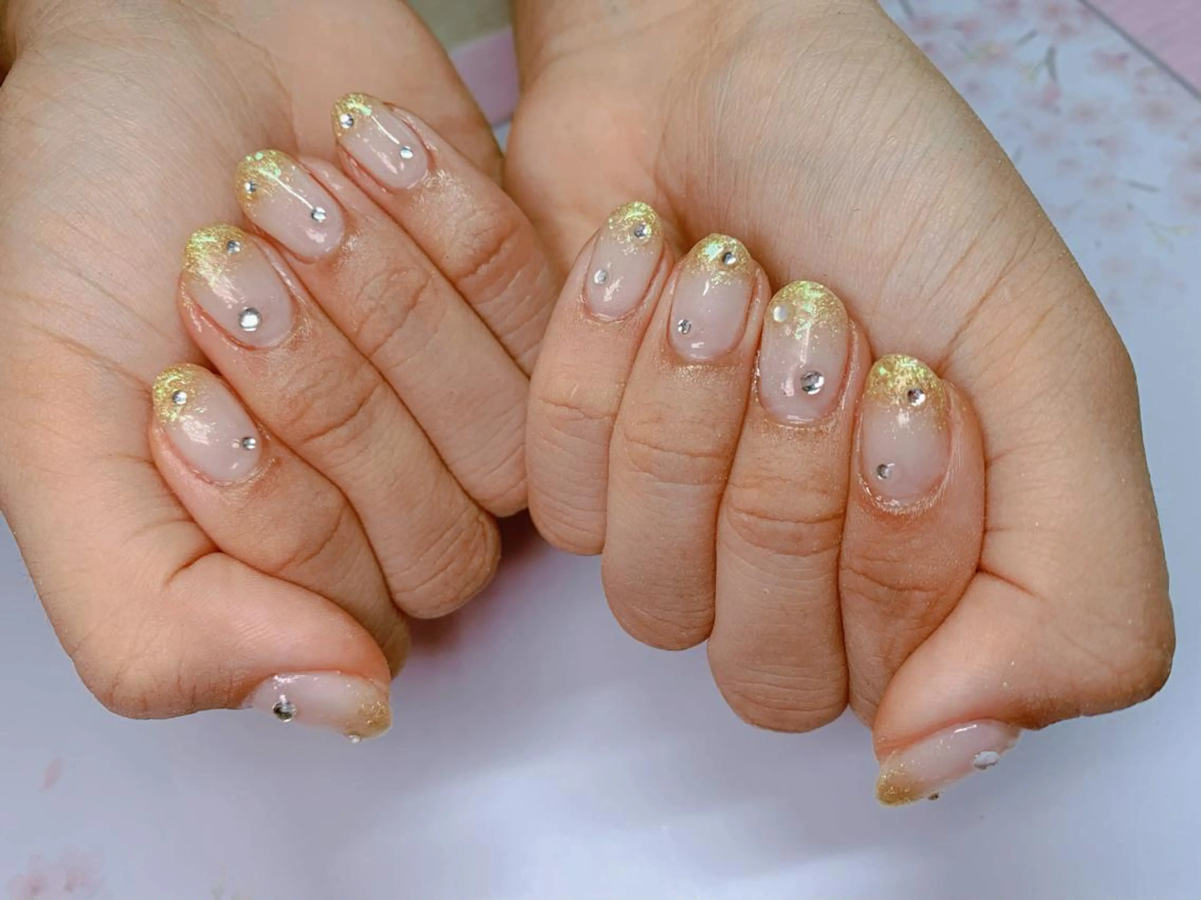 ネイル miu miuのネイルデザイン