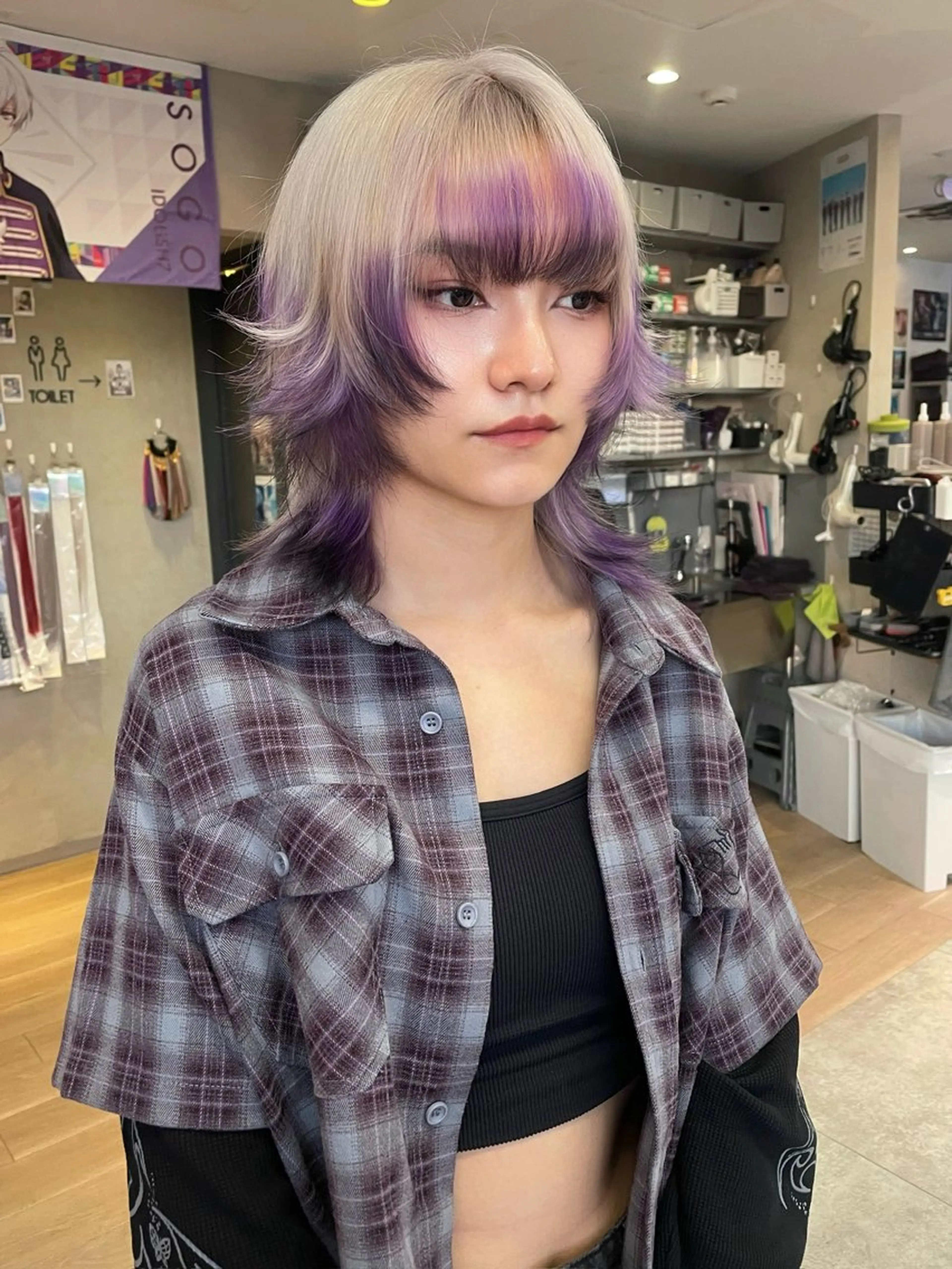 ミディアム シャギー ウルフカット ヘアカラー 似合わせカット/ デザインカラー🦄のヘアスタイル