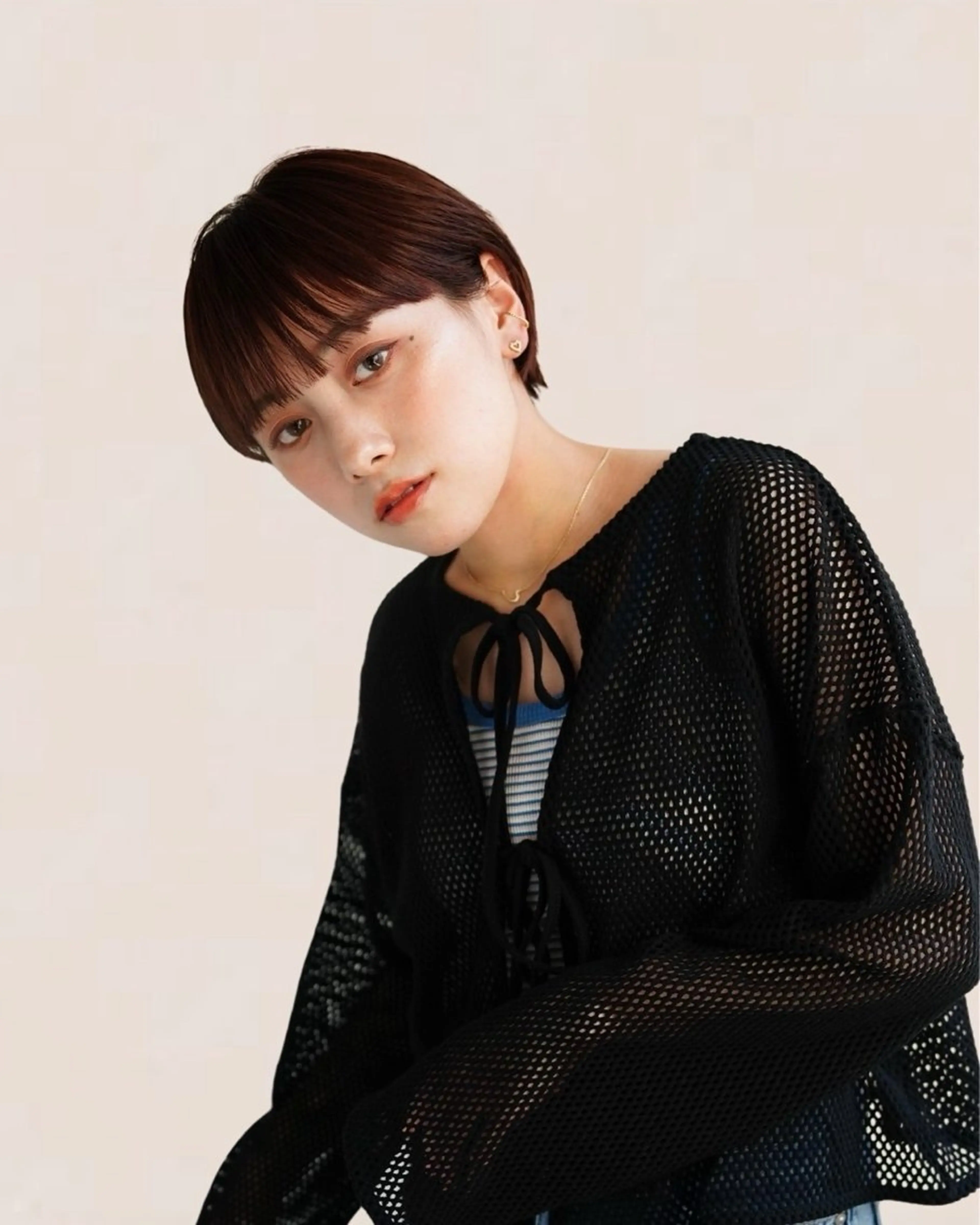 ショート 🐬脱白髪染めカラー 清水大世🐬のヘアスタイル