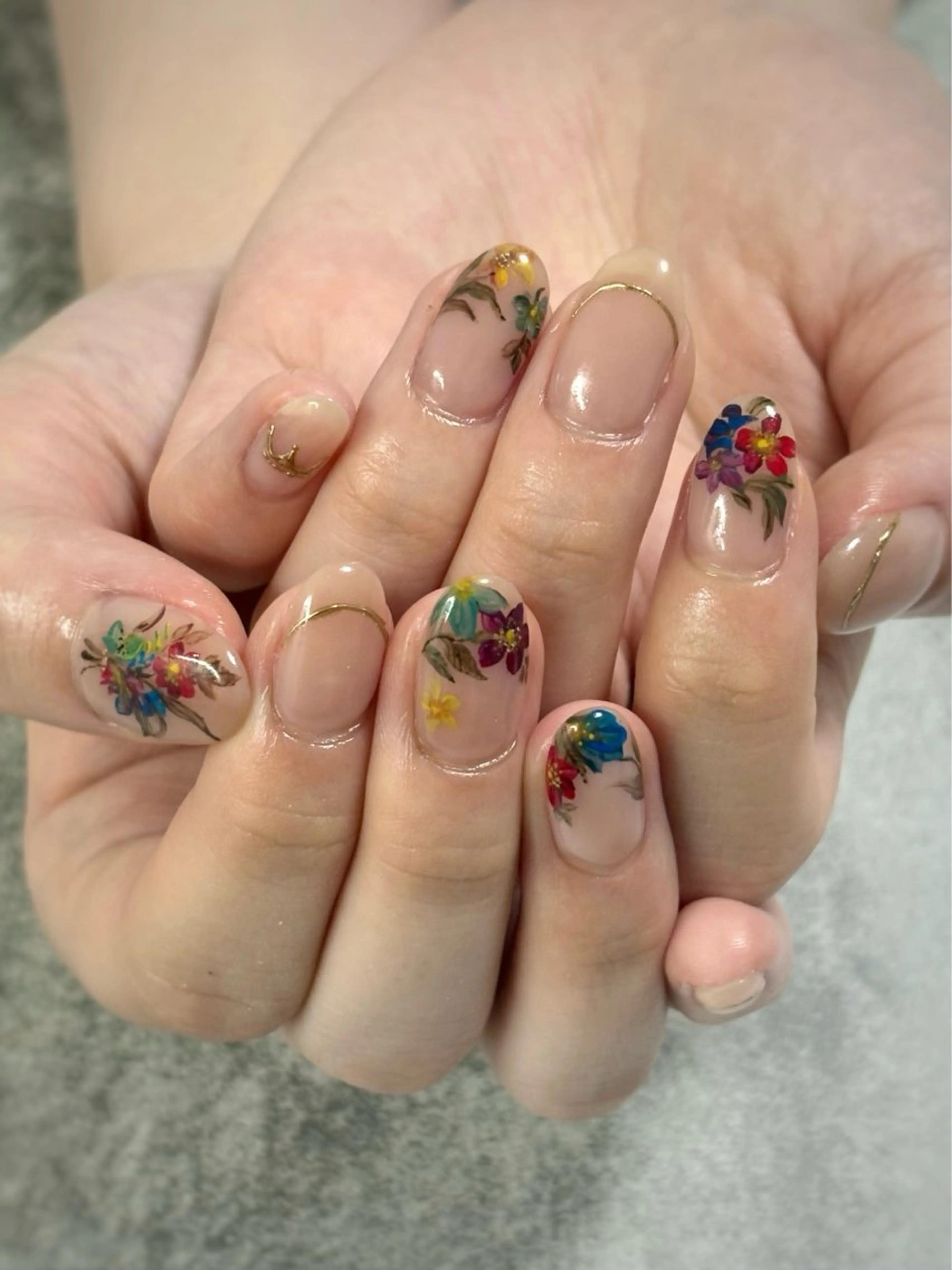 ネイル ハンドネイル FIORITURA Maikoのネイルデザイン