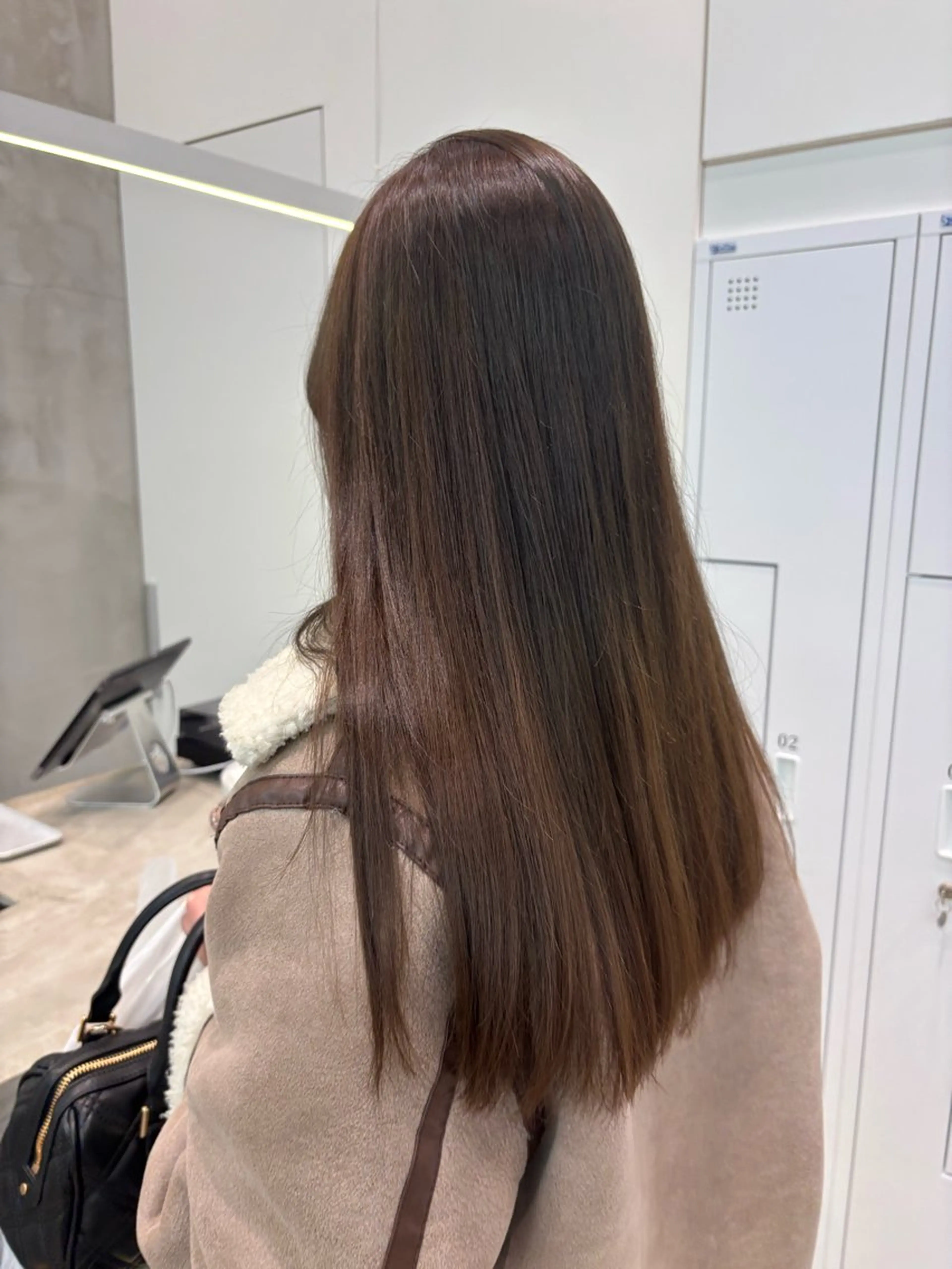 ロング ヘアカラー トリートメント 🫧透明感カラー🫧 AYANAのヘアスタイル