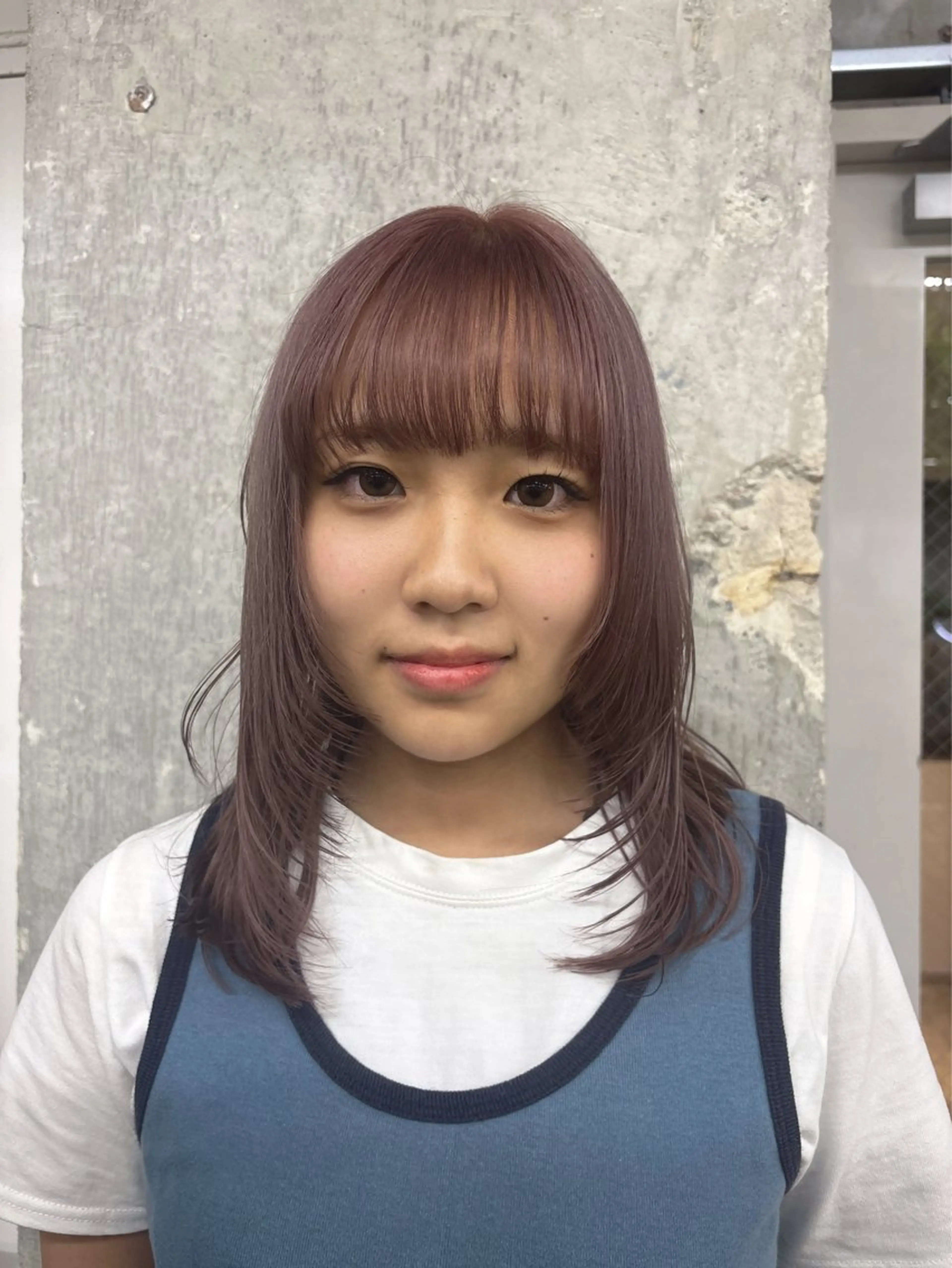 カラー ヘアカラー 愛加ブリーチ・ レイヤー・パーマのヘアスタイル