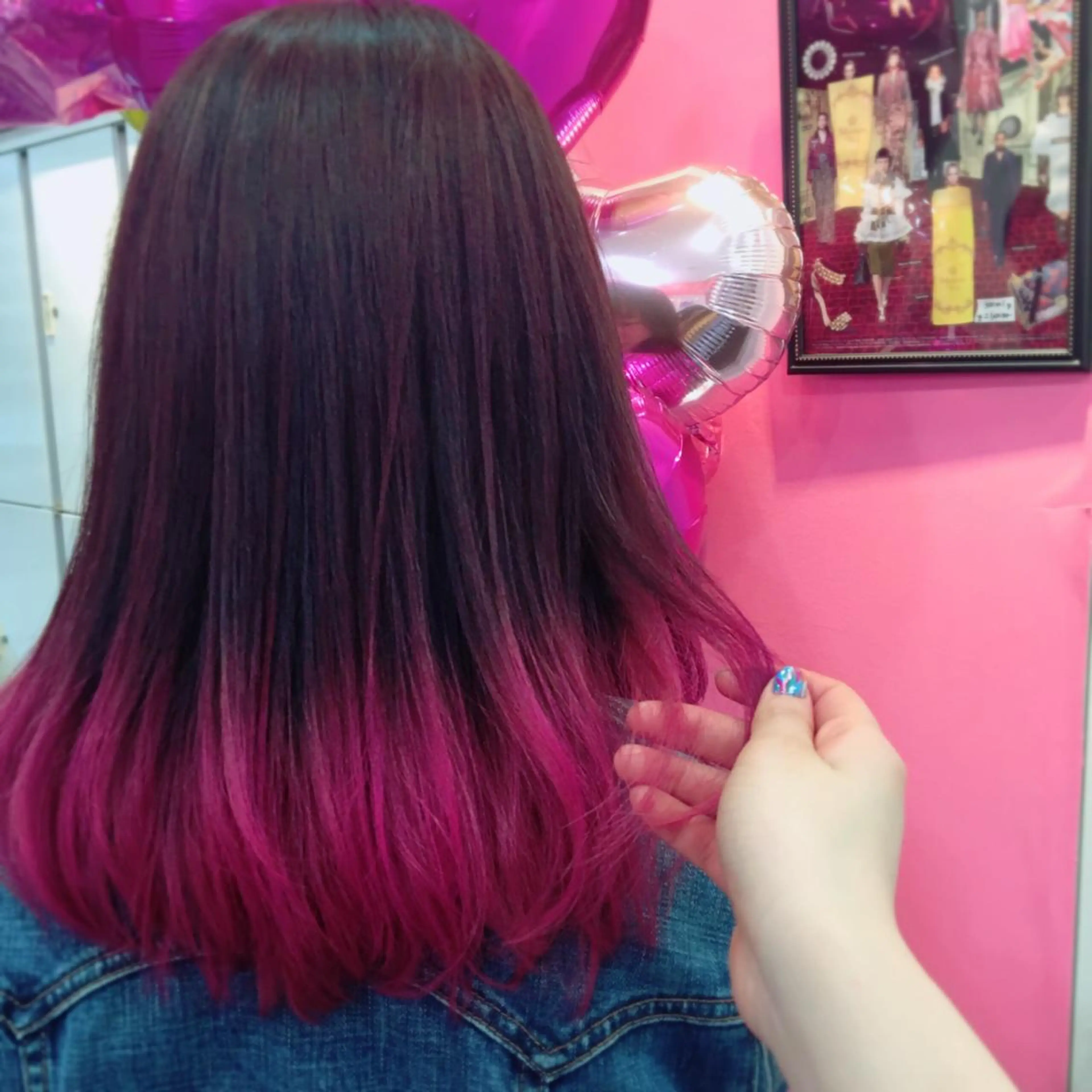 セミロング カラー グラデーションカラー ピンクカラー LiNA🌿藤原 茉莉花のマツエク・マツパデザイン