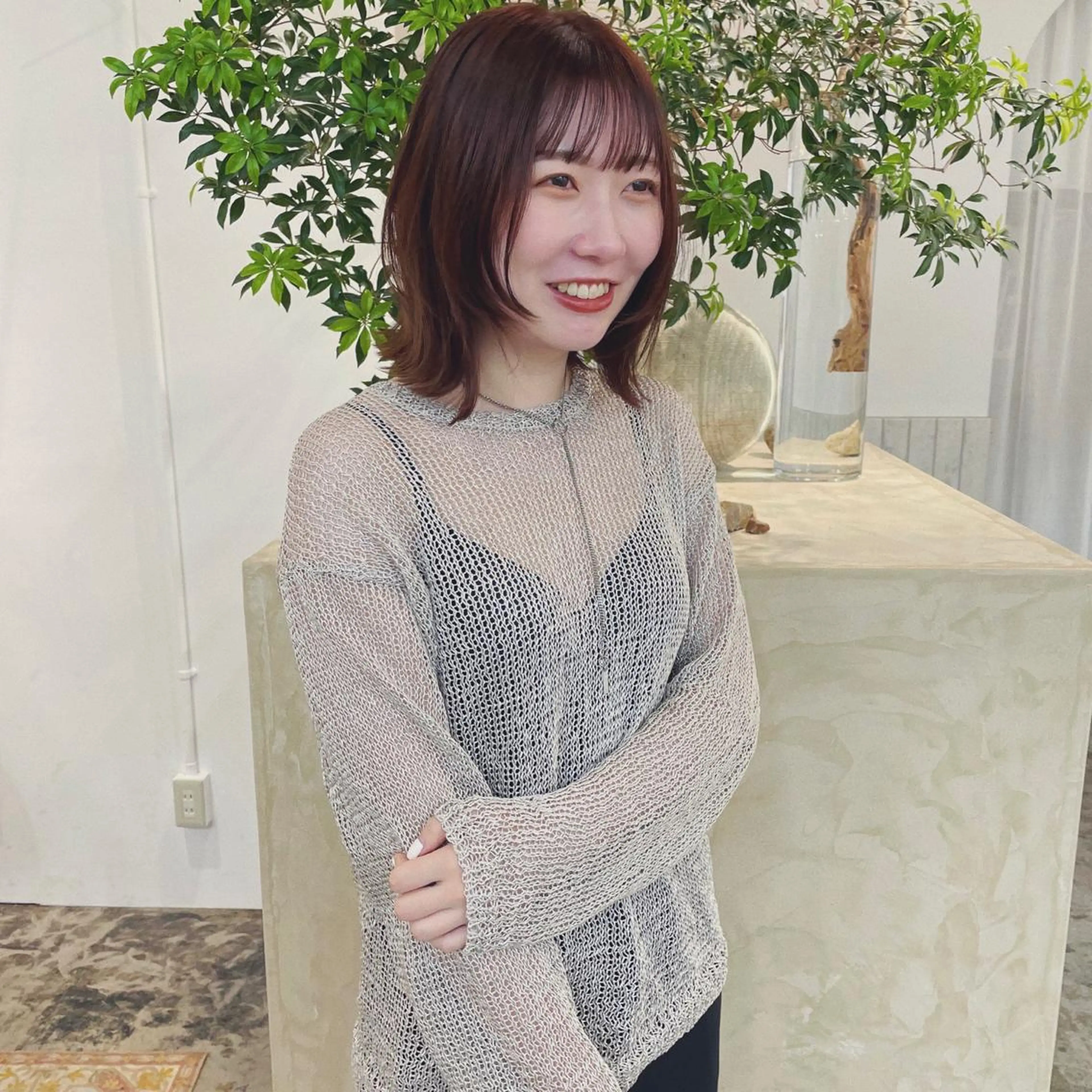 ミディアム オレンジブラウン 顔まわりレイヤー レイヤーカット スギヤマ ショウゴのヘアスタイル