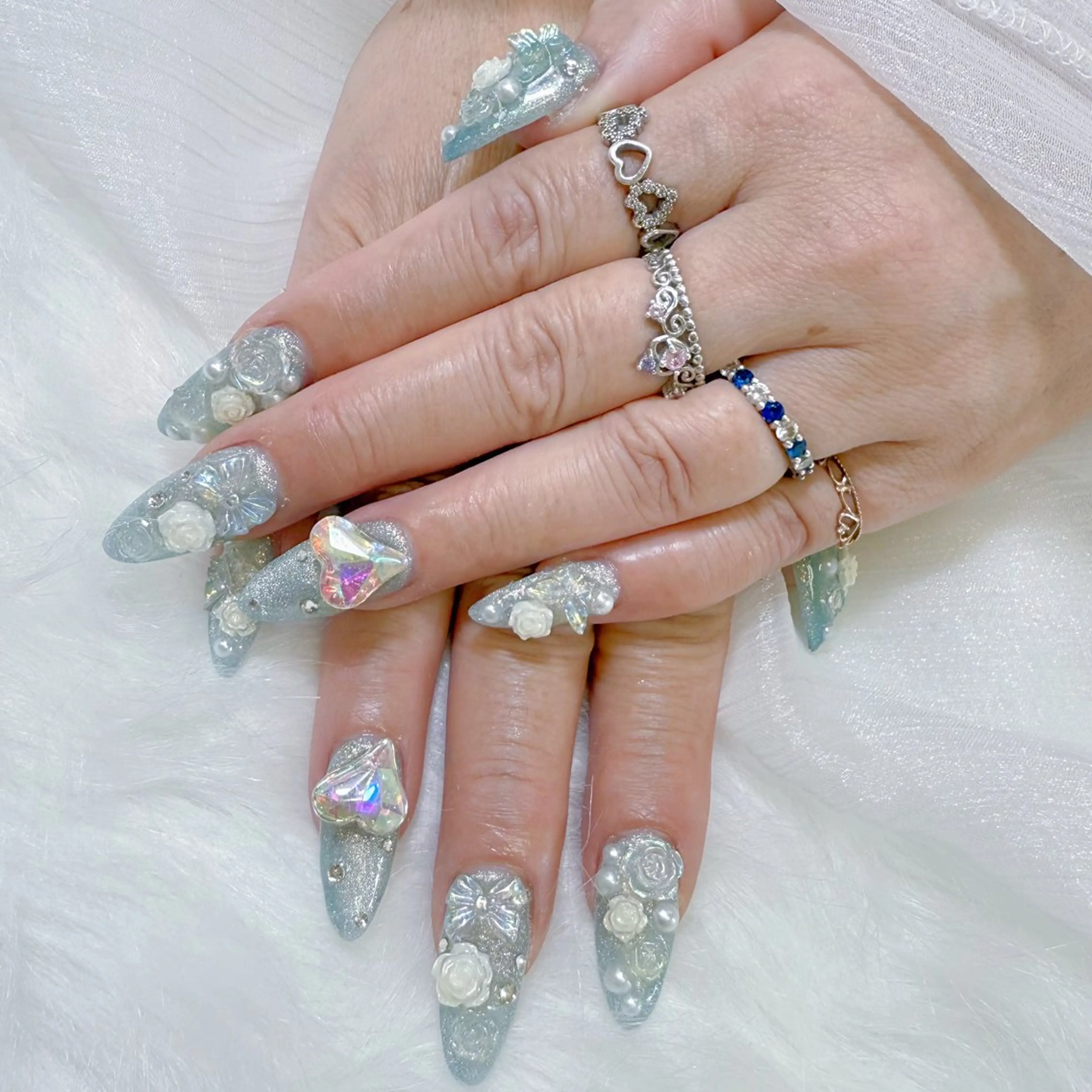 ネイル チークネイル クリアネイル ガーリー キラキラネイル 韓国ネイル ハンドネイル princess スカルプ専門店のネイルデザイン