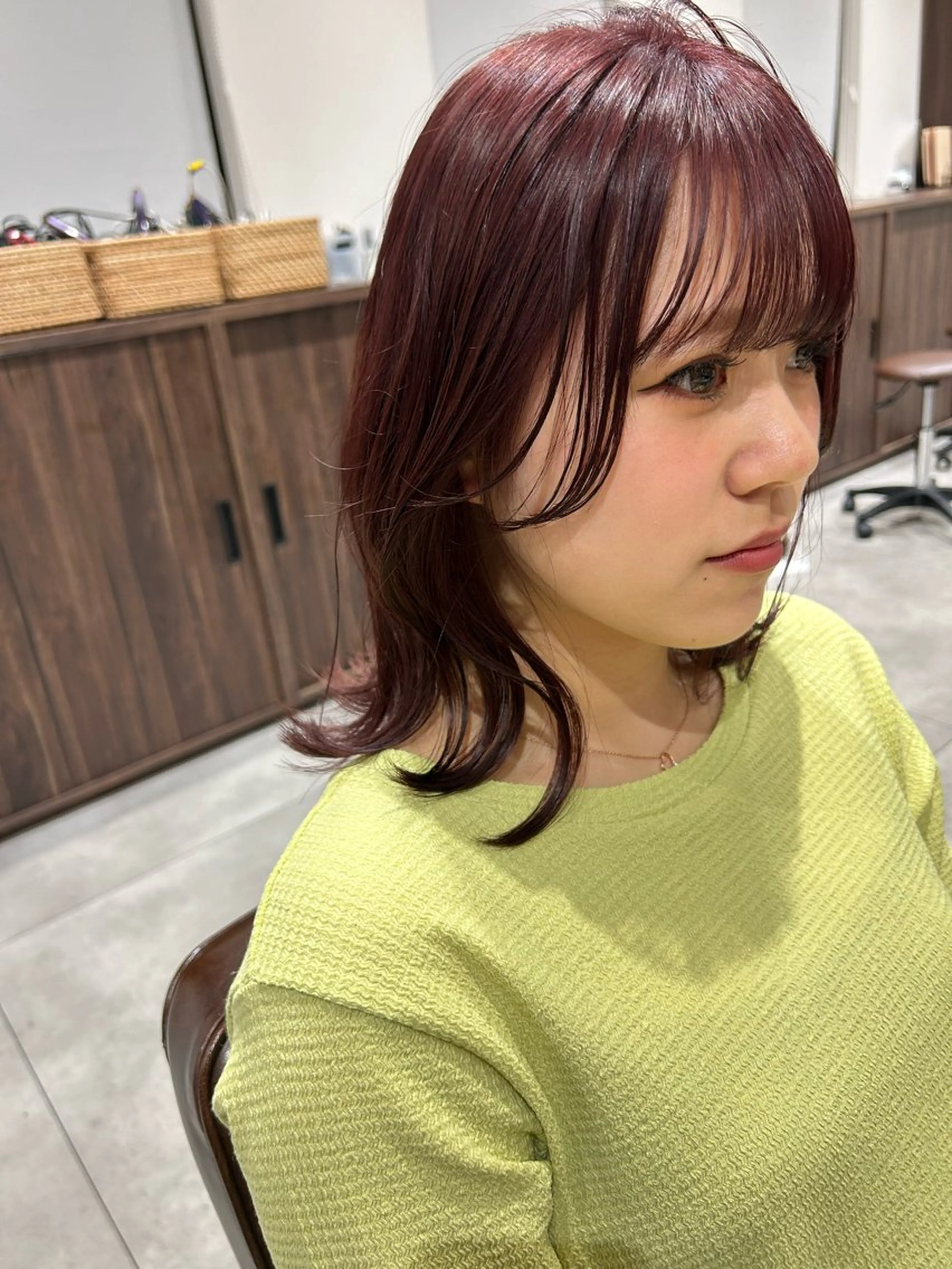 ミディアム カラー ブリーチ ブリーチなしカラー ピンクカラー ヘアカラー MASHUabeno所属・オリーブベージュ/ ブリーチなし透明感のヘアスタイル