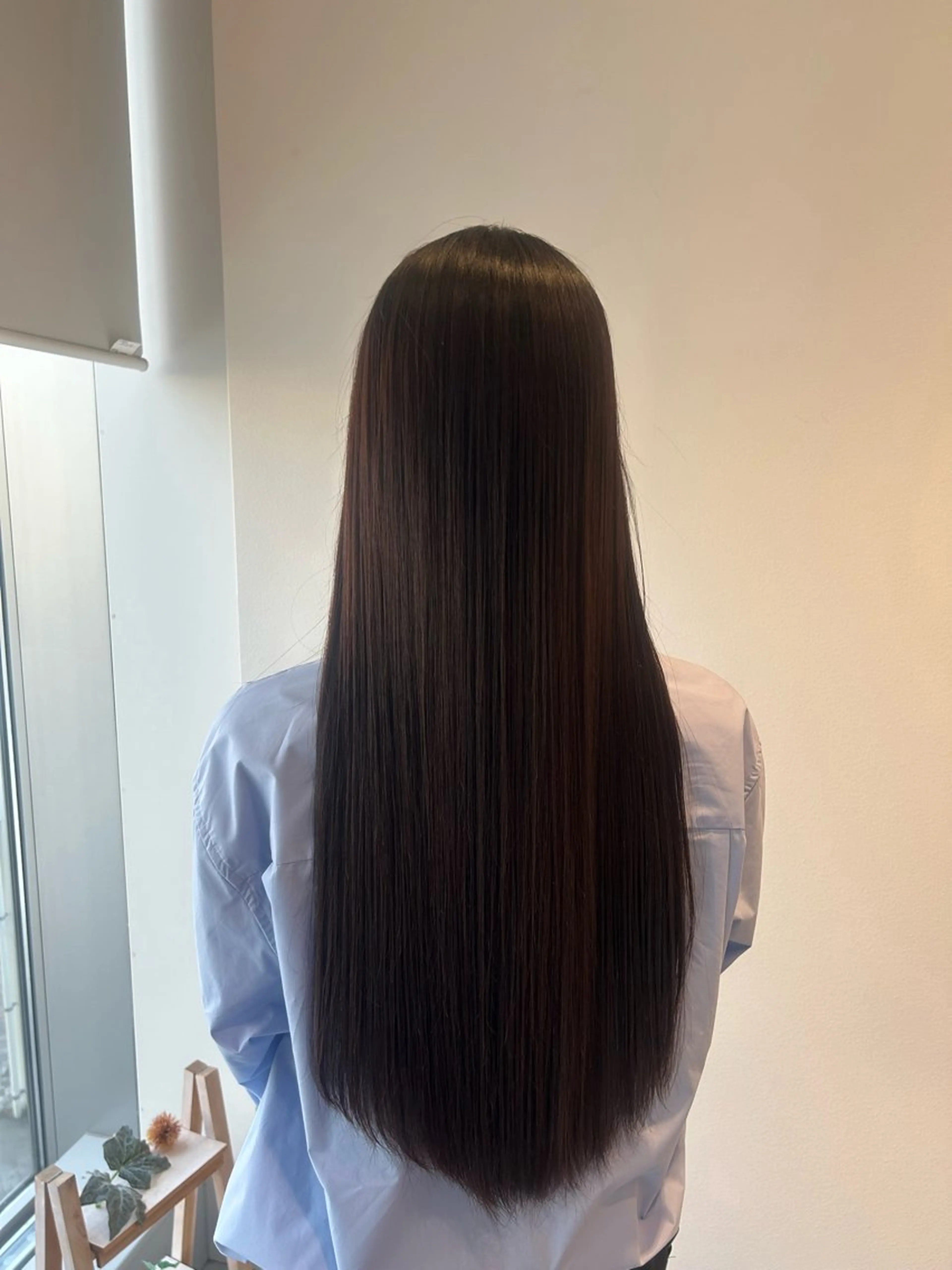 ロング 縮毛矯正 小谷 歩花のヘアスタイル