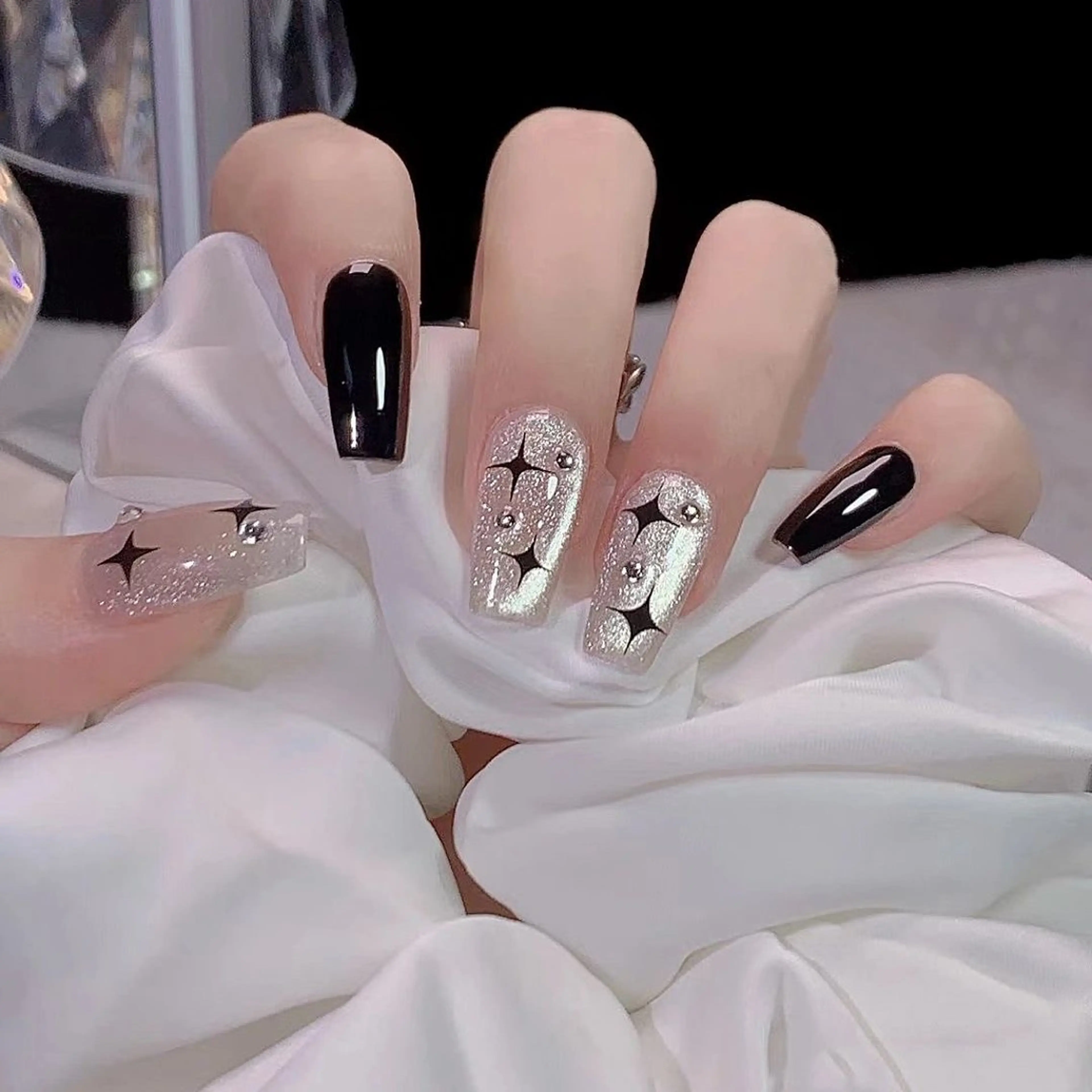 ネイル ハンドネイル Glow Nail スカルプ専門店のネイルデザイン