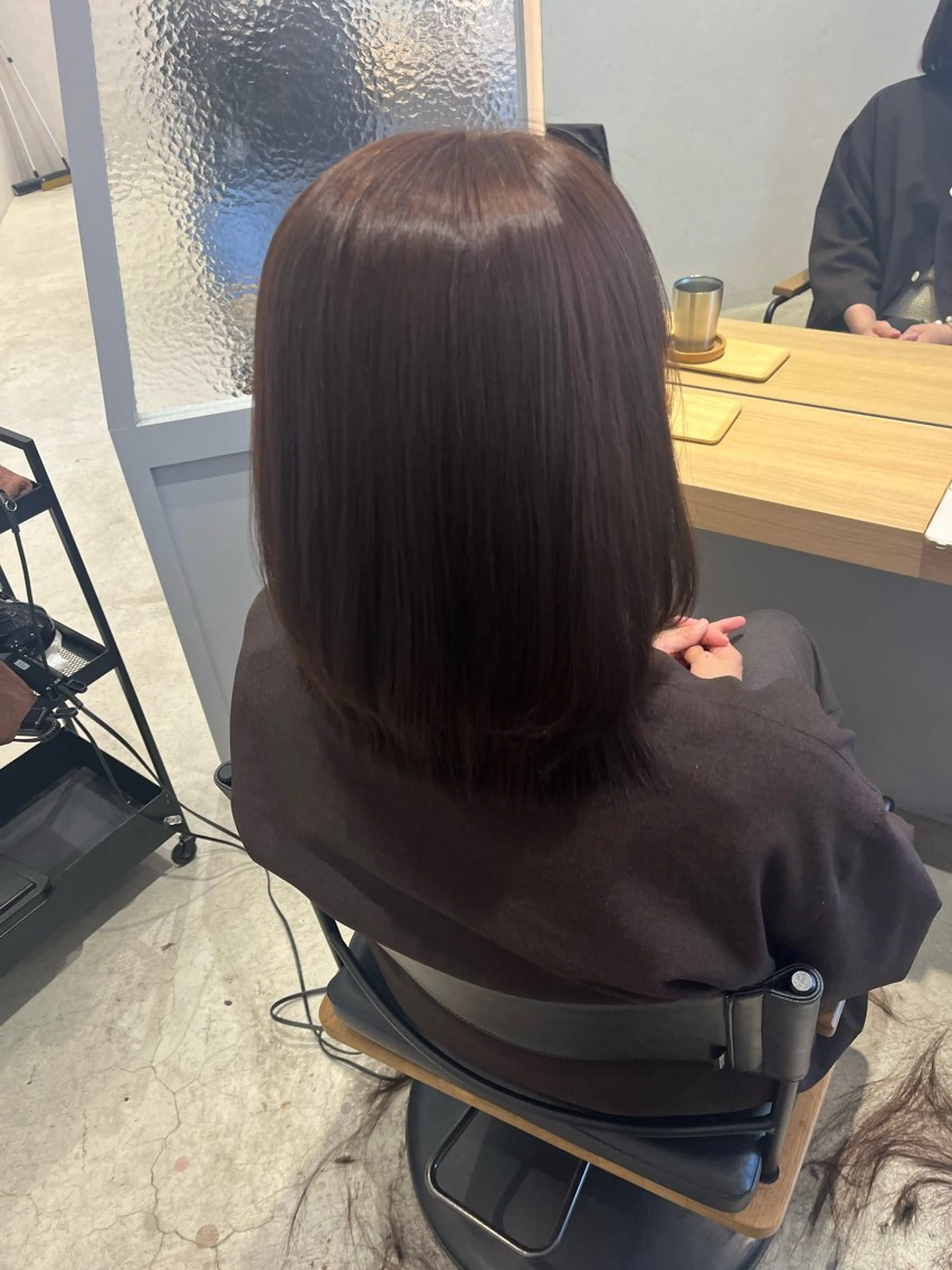 カラー 縮毛矯正 カット ヘアカラー 縮毛矯正 トリートメント 福島 果音のヘアスタイル