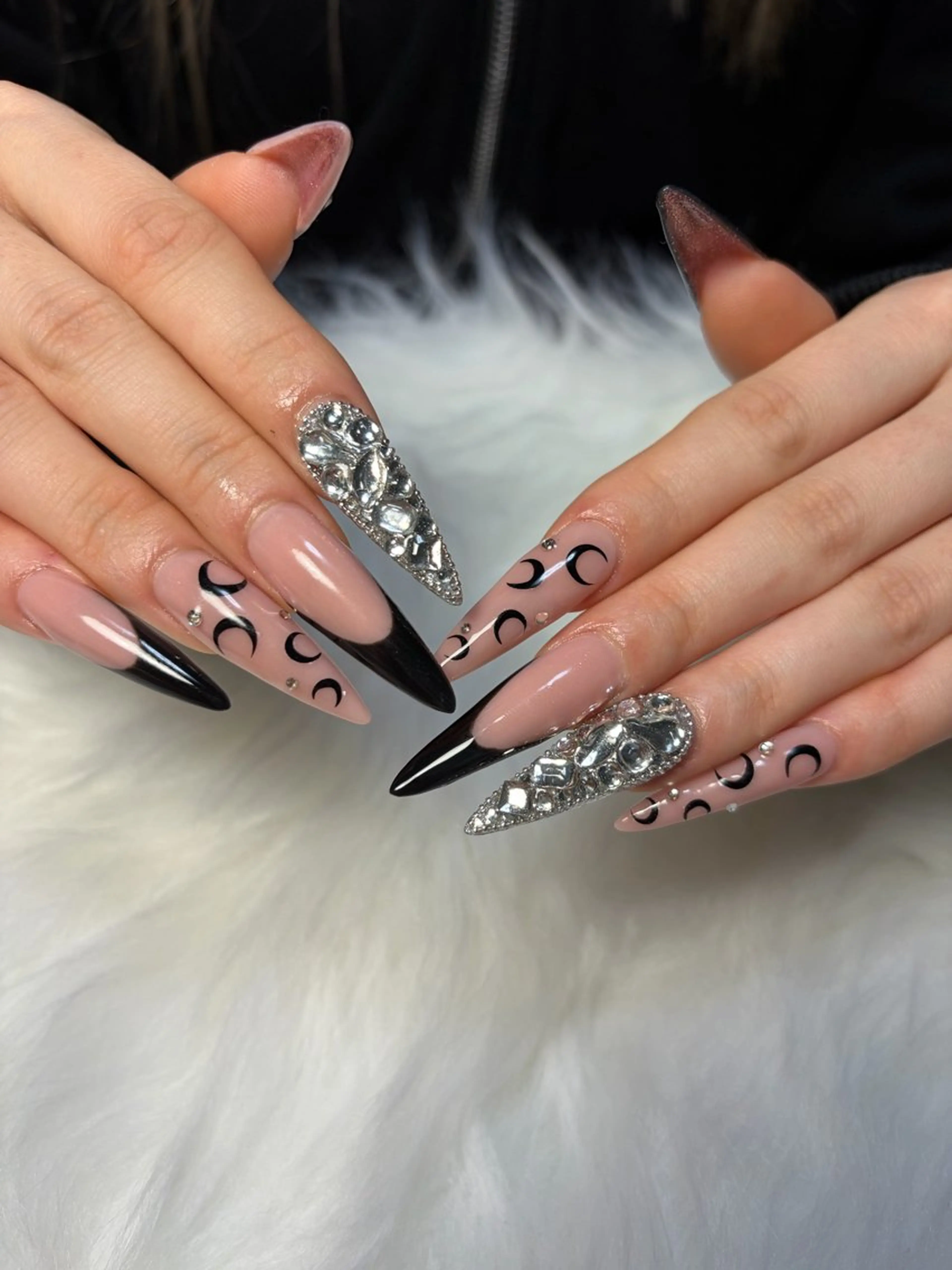 【長さだし　スカルプ】フルアートの写真