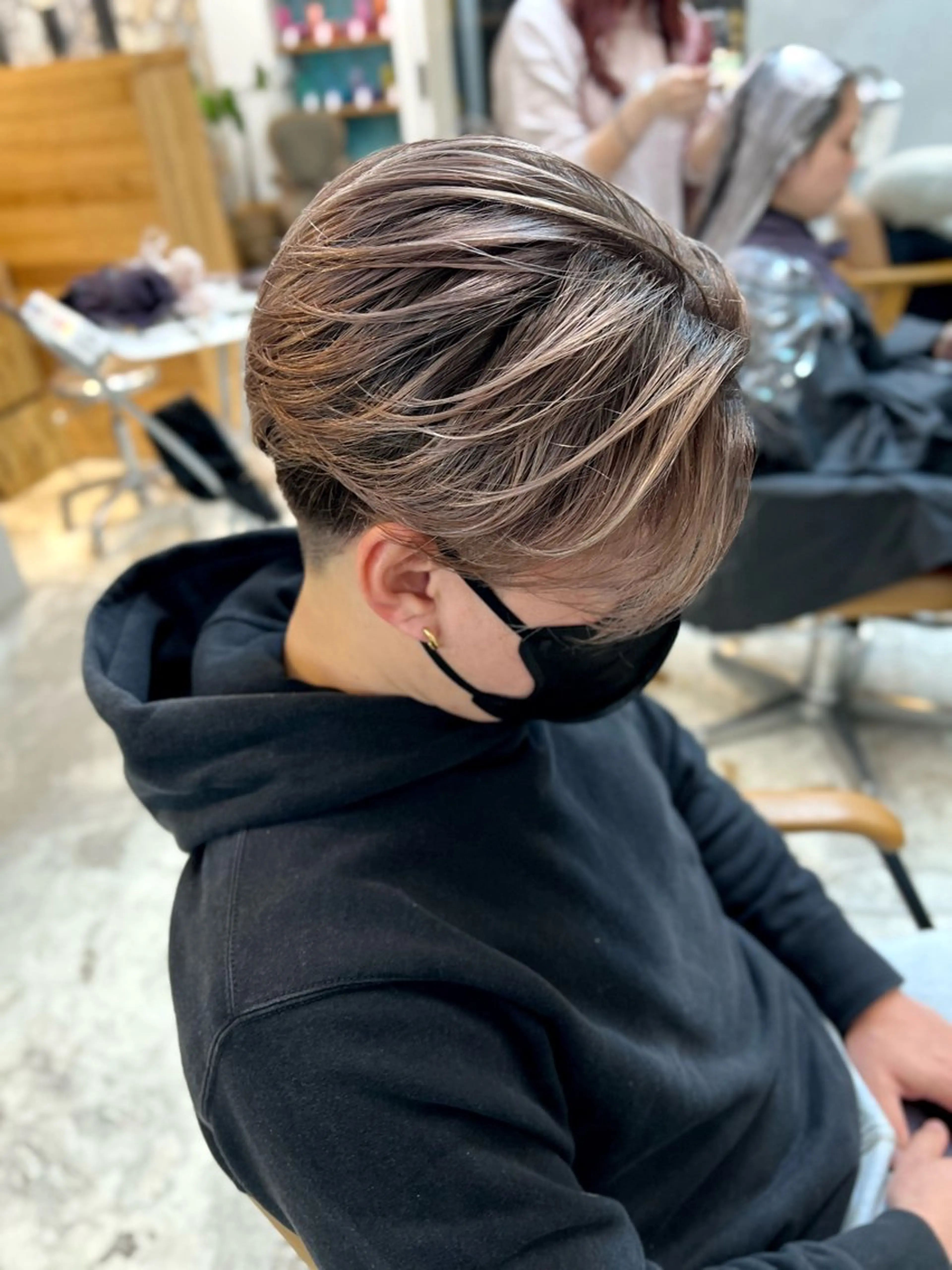 ショート カラー メンズ メンズバレイヤージュ バレイヤージュ レイヤーカット バレイヤージュ/ シャドウルーツ/安室のヘアスタイル