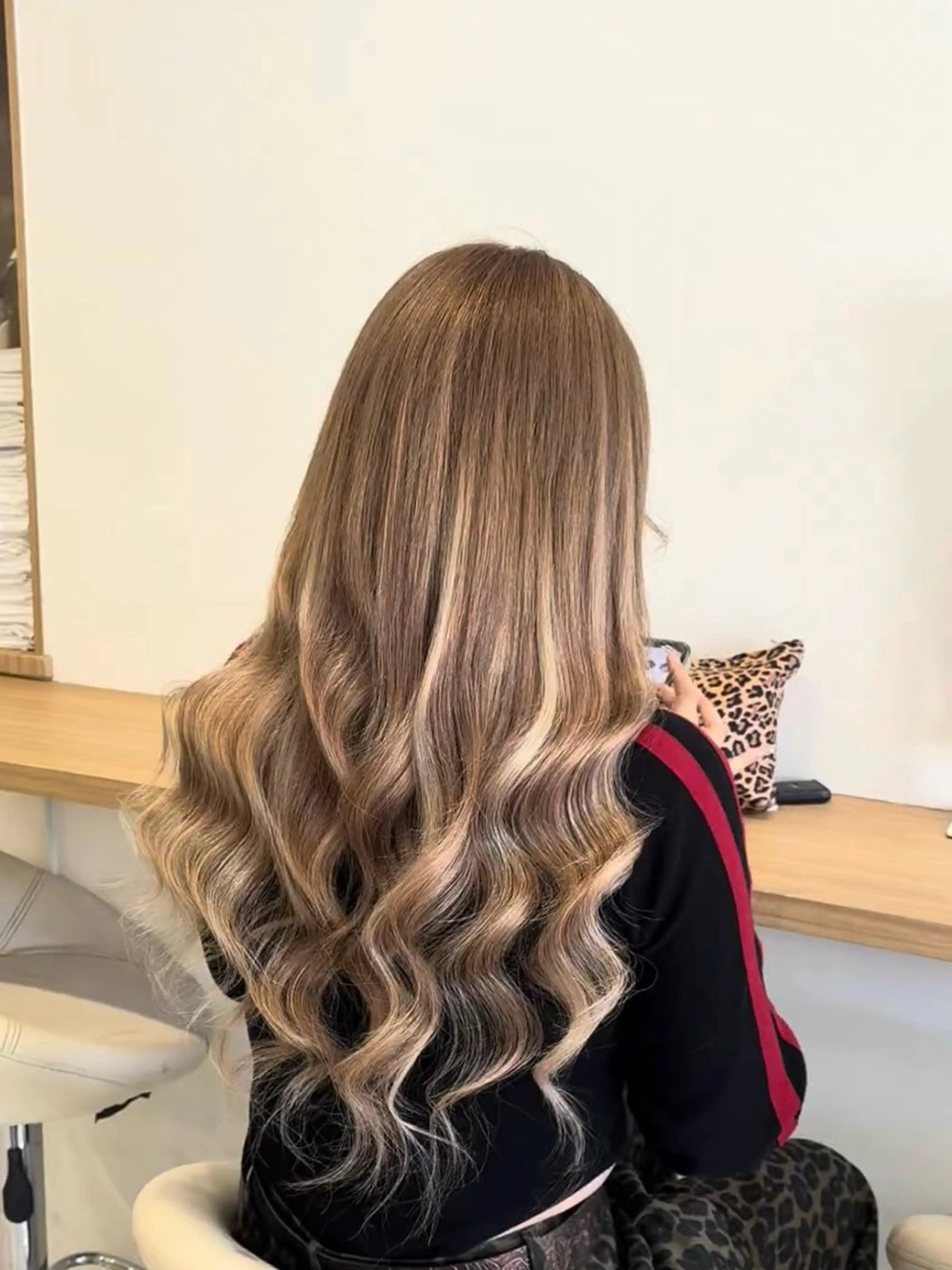 ロング エクステ 髪質改善 エクステ マテリアル 中央駅店のヘアスタイル