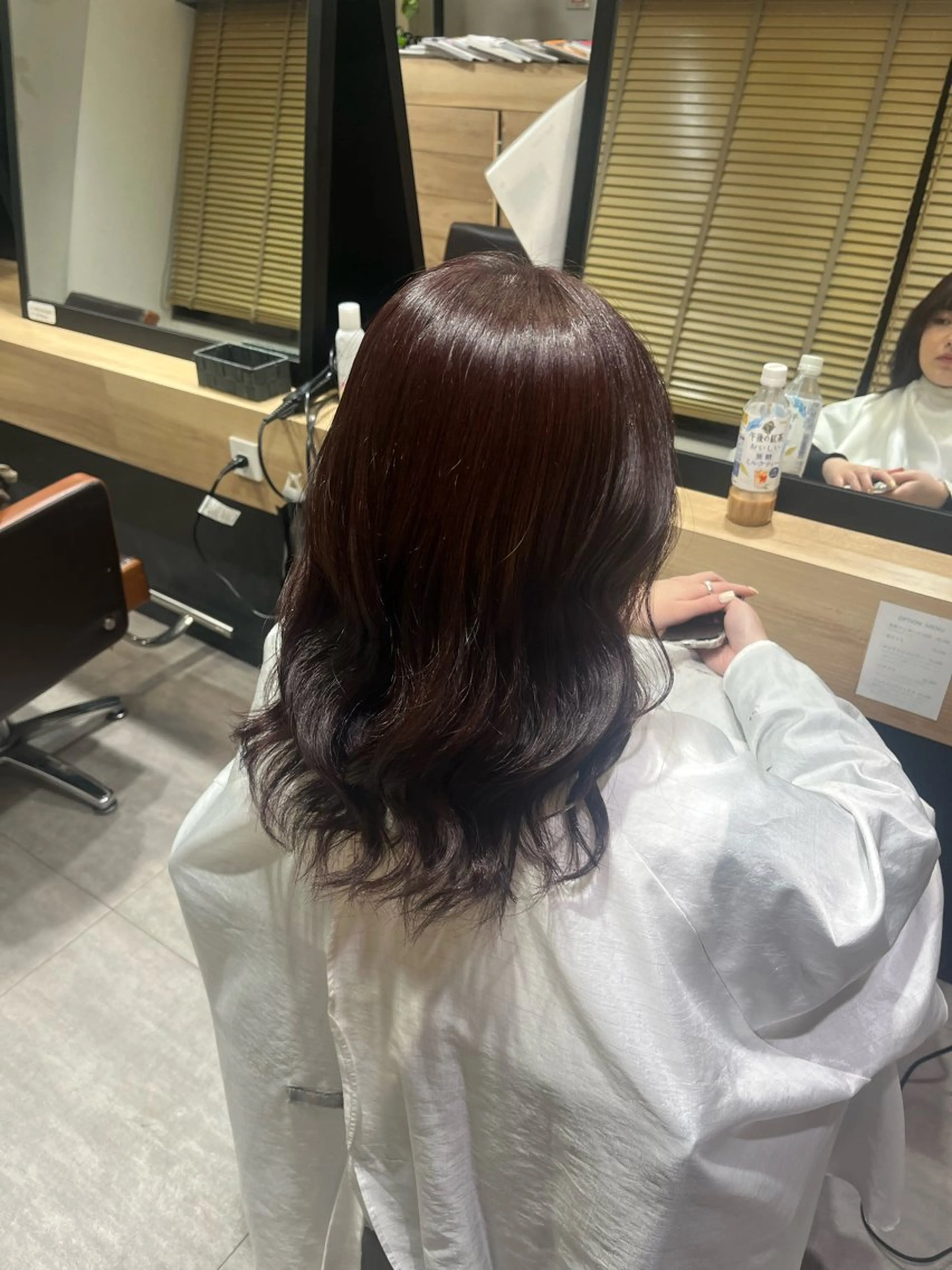 ミディアム ピンクラベンダー 鈴木 ほのかのヘアスタイル