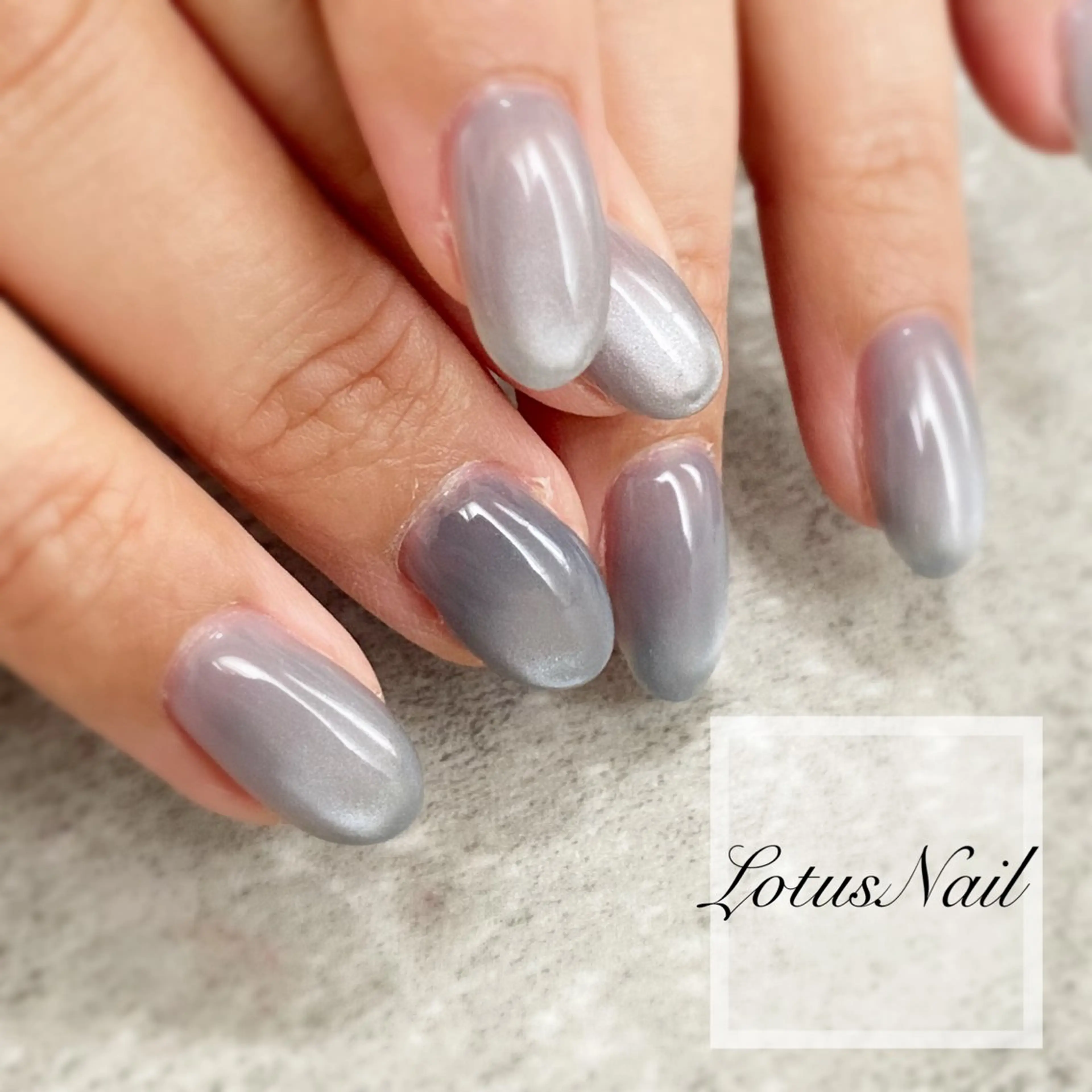 ネイル マグネットネイル Lotus Nailのネイルデザイン