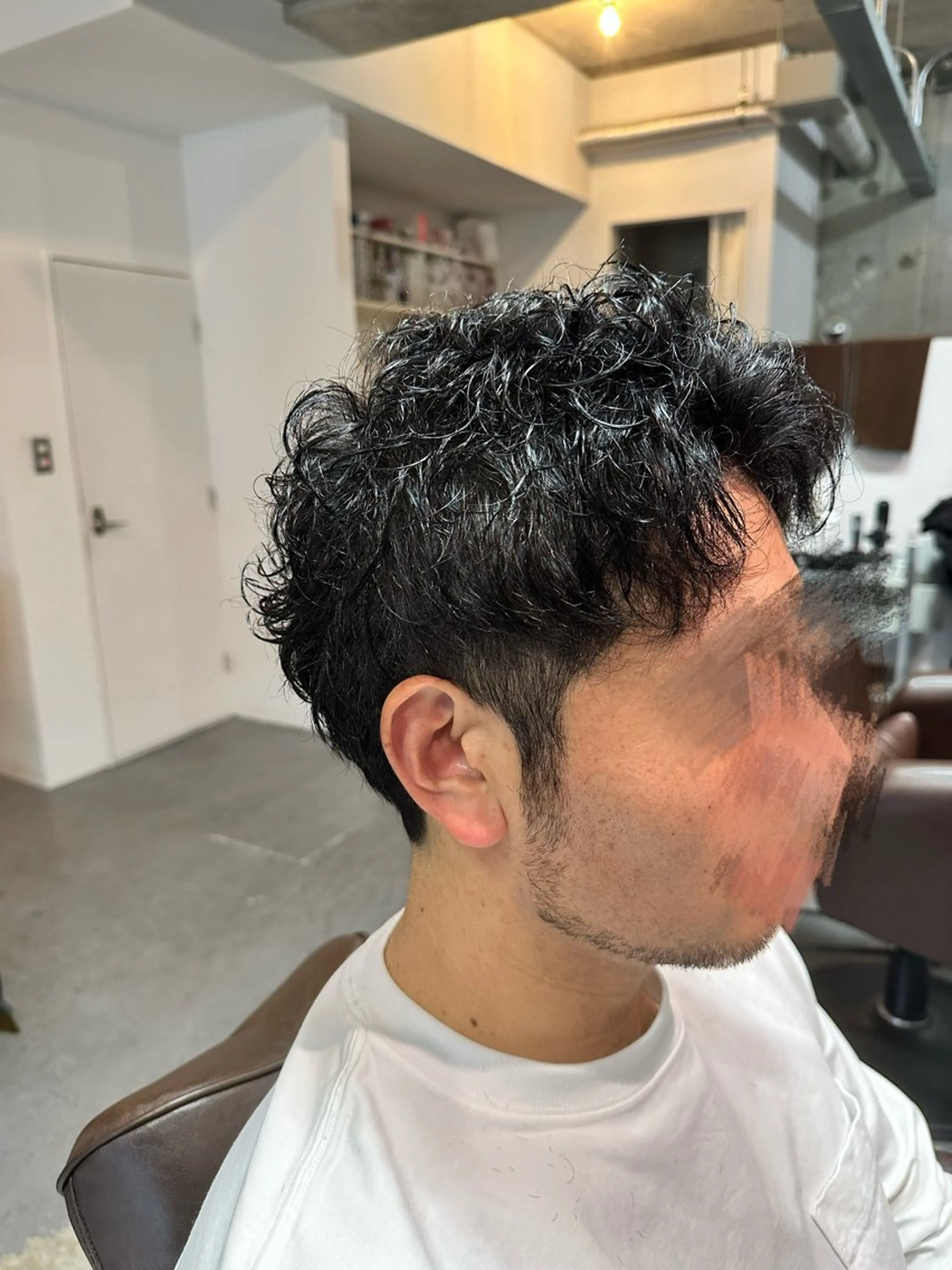 ショート 三宅 亨表のヘアスタイル