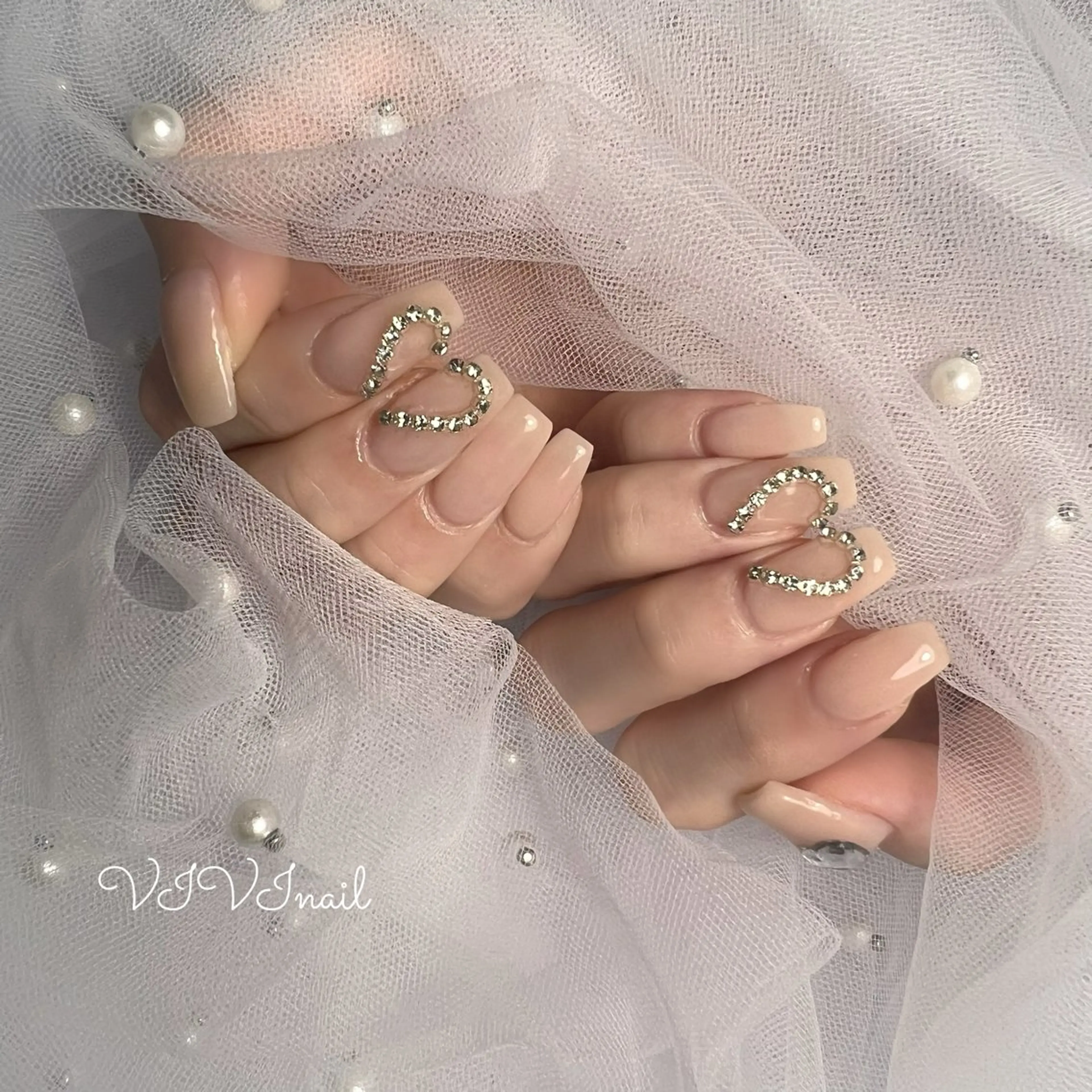 ネイル ハート シンプルネイル ハンドネイル vivi nailのネイルデザイン