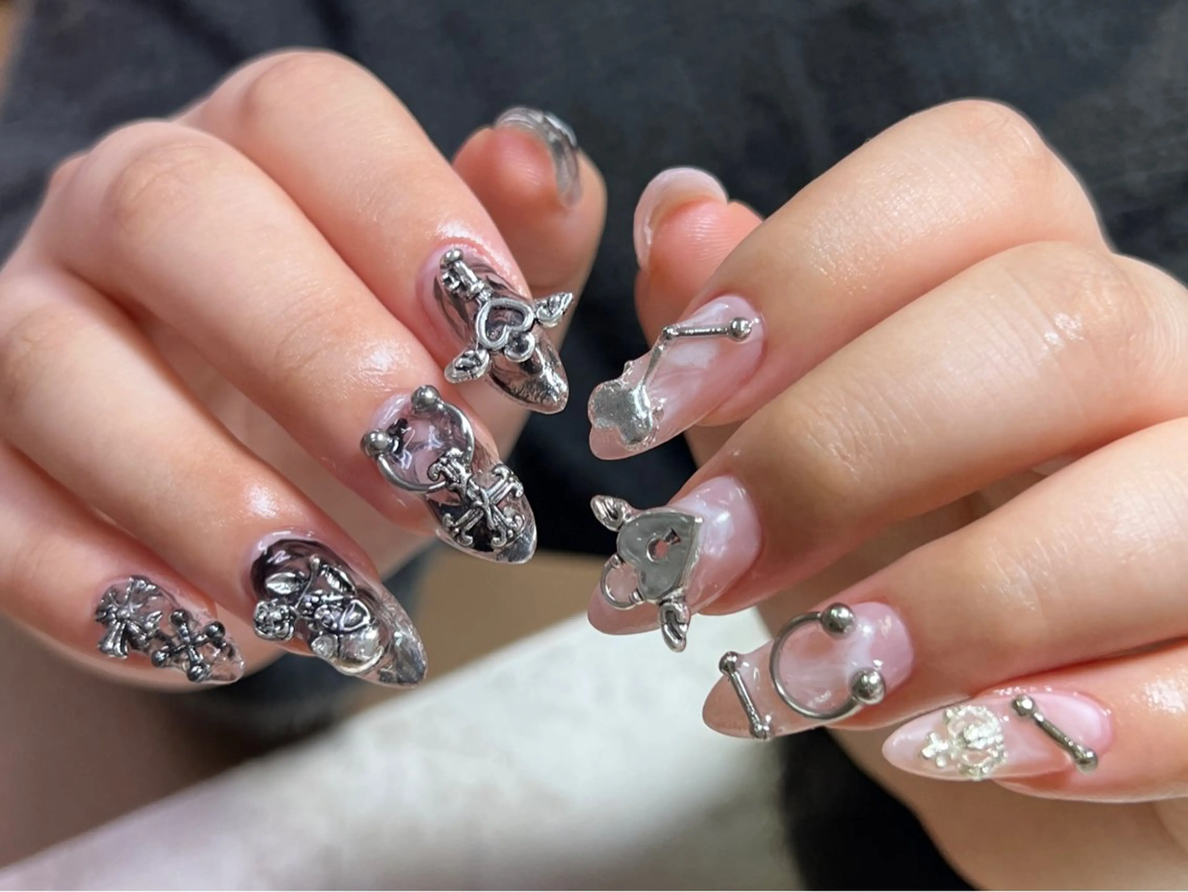 ネイル ロングネイル 大理石ネイル(マーブル) ニュアンスネイル ハンドネイル Painty nailのネイルデザイン