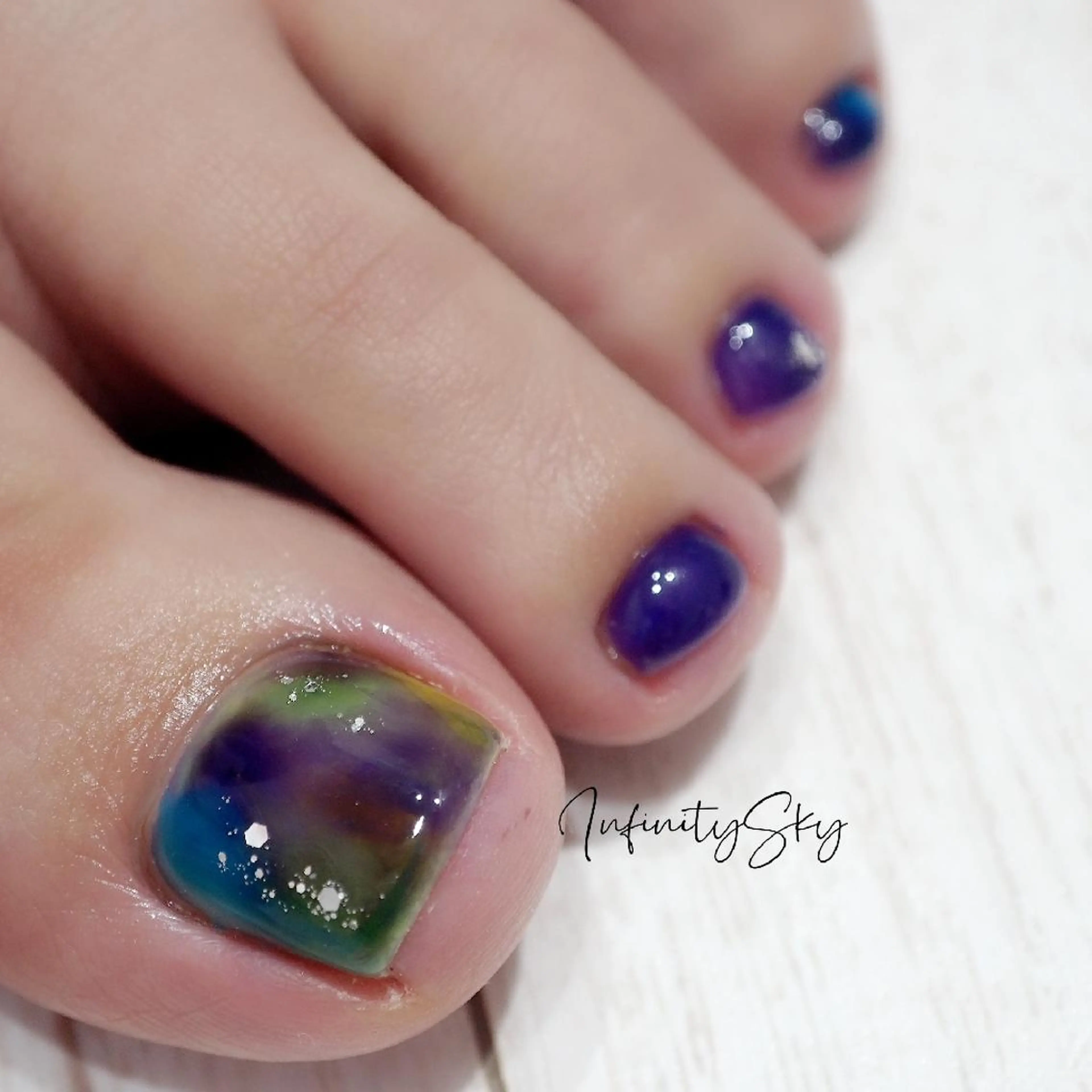 ネイル アートネイル フットネイル ワンカラーネイル フットネイル infinity skyのネイルデザイン