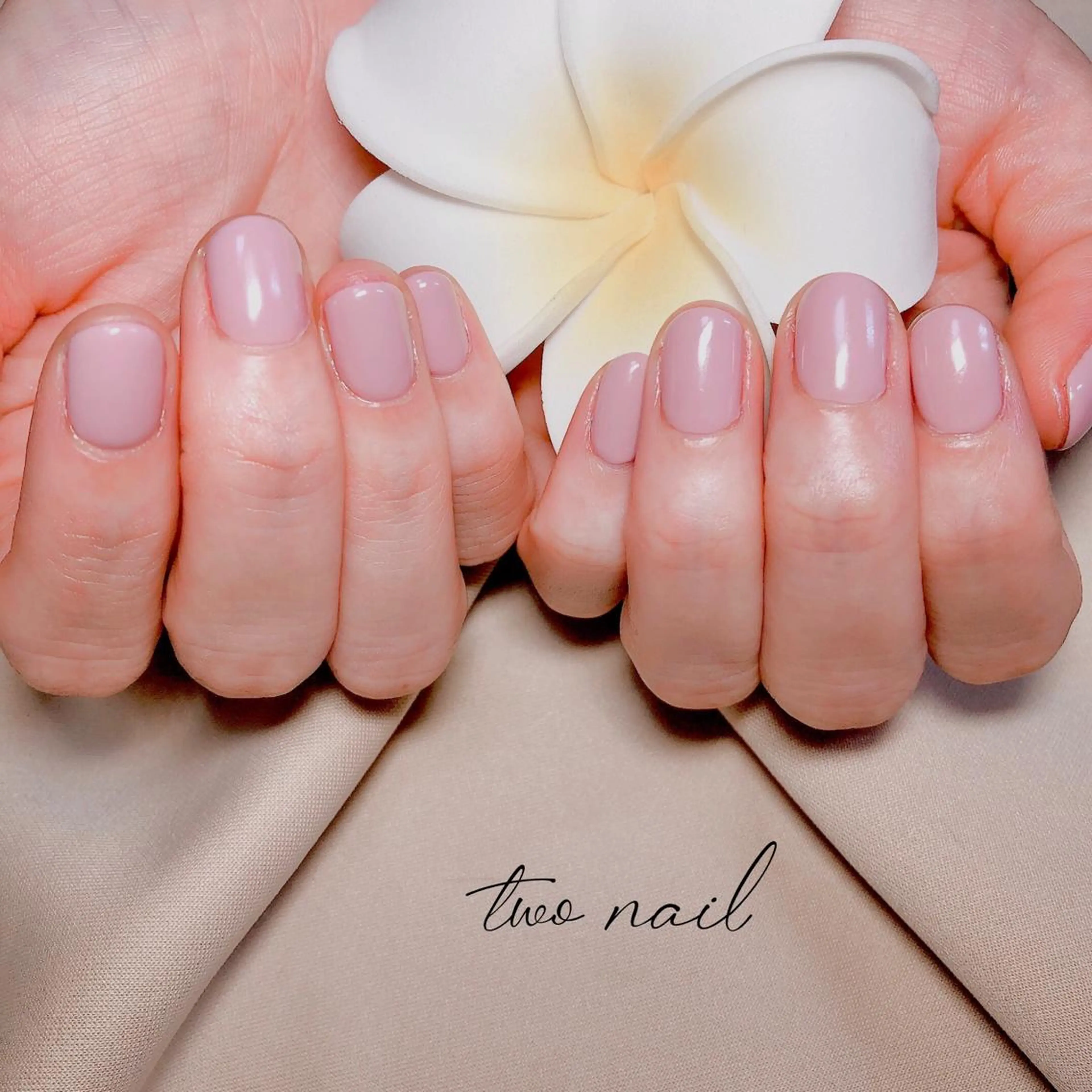 ネイル アートネイル フットネイル ハート ニュアンスネイル ホワイト ハンドネイル two nailのネイルデザイン