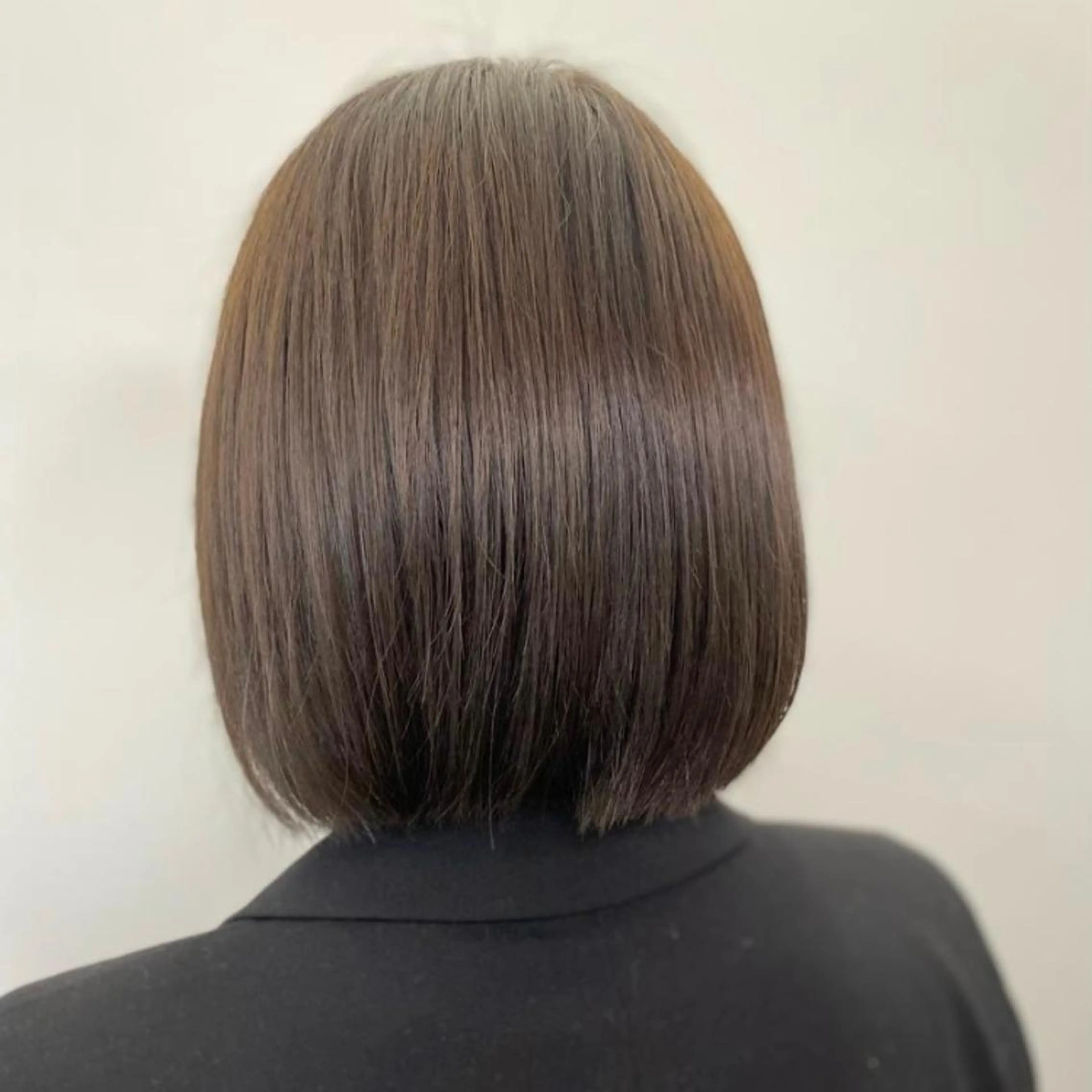 カラー アッシュ ベージュカラー ブリーチ 🫧カラー＆エクステ 専門🤍松下🫧のヘアスタイル