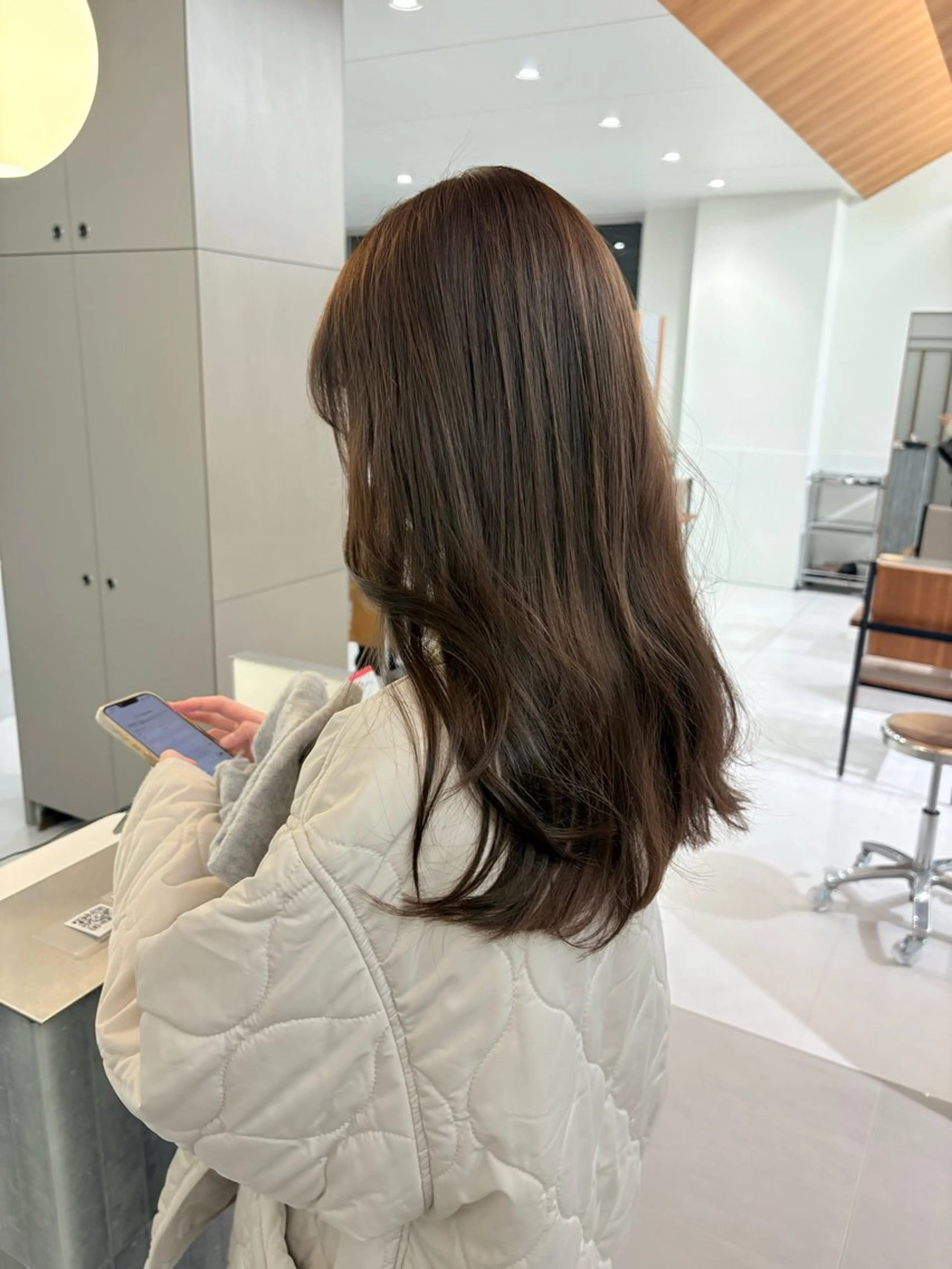 仕事帰り17:00から🙆‍♂️小顔カット＋透明感カラーの写真