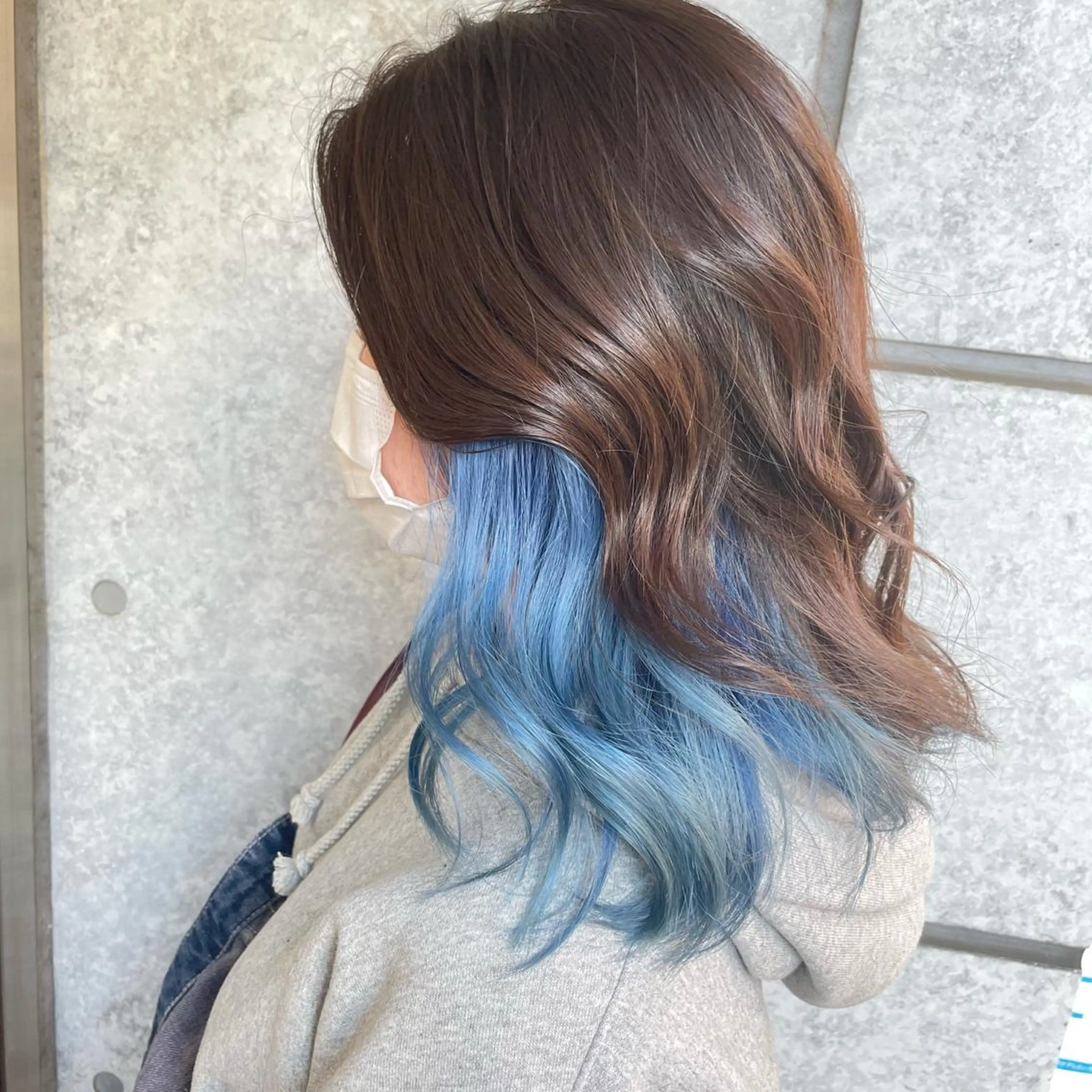 ミディアム カラー ヘアアレンジ アディクシーカラー ブリーチ 池袋髪質改善×レイヤ ー専門MATSUのヘアスタイル