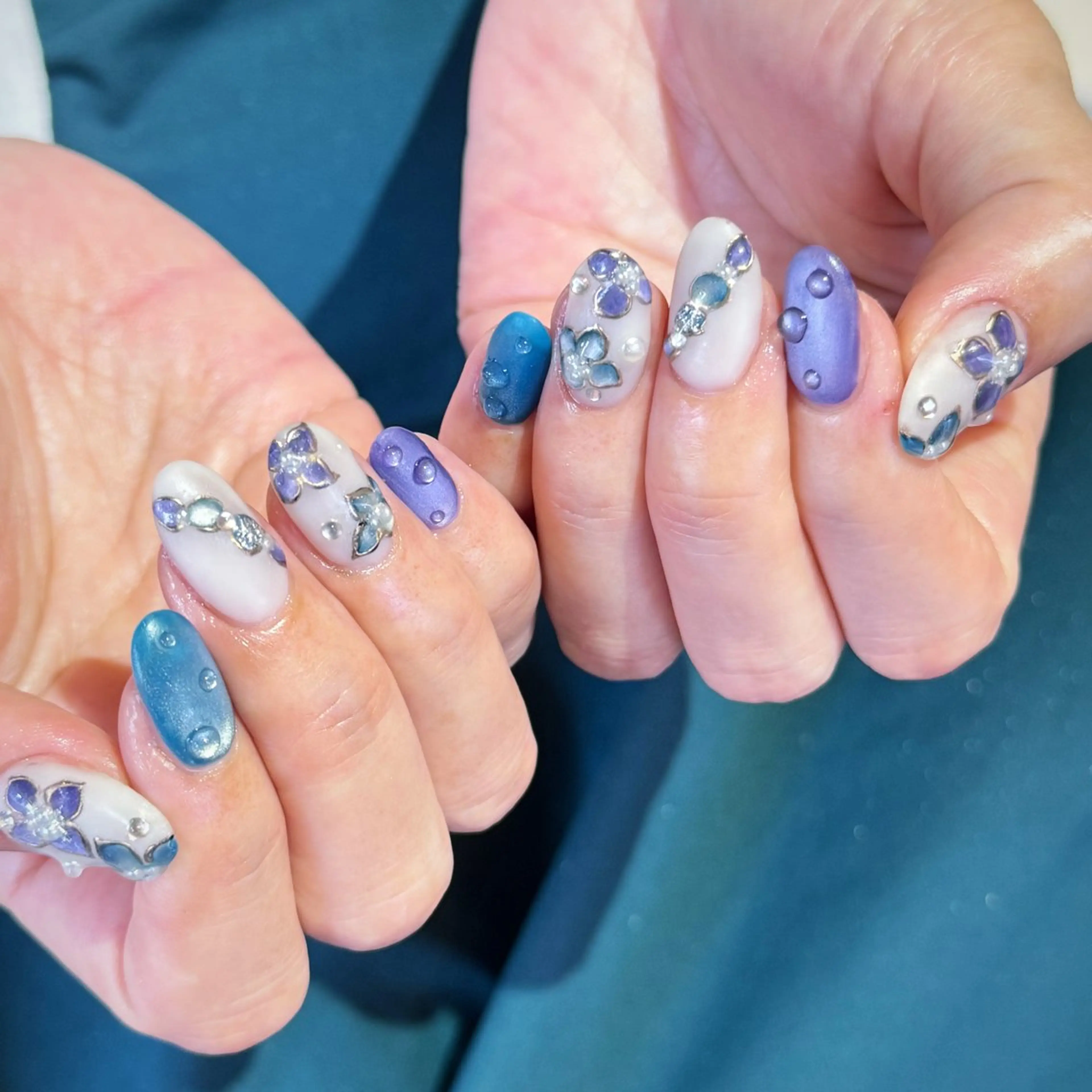 ネイル マグネットネイル マットネイル NailsbyT N.Sugamoのネイルデザイン
