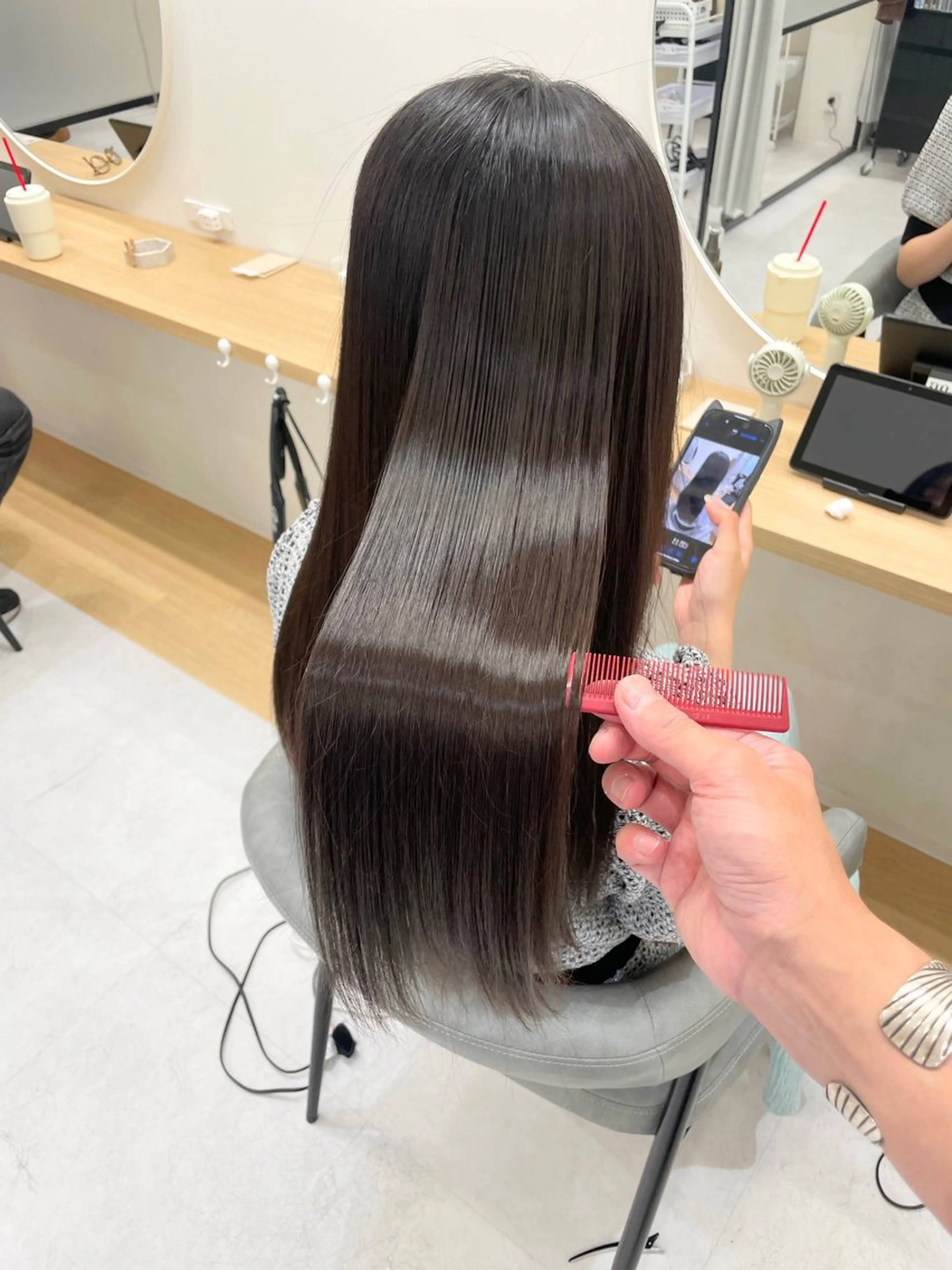 ロング シールエクステ☀️ L.O.G村岡健一のヘアスタイル