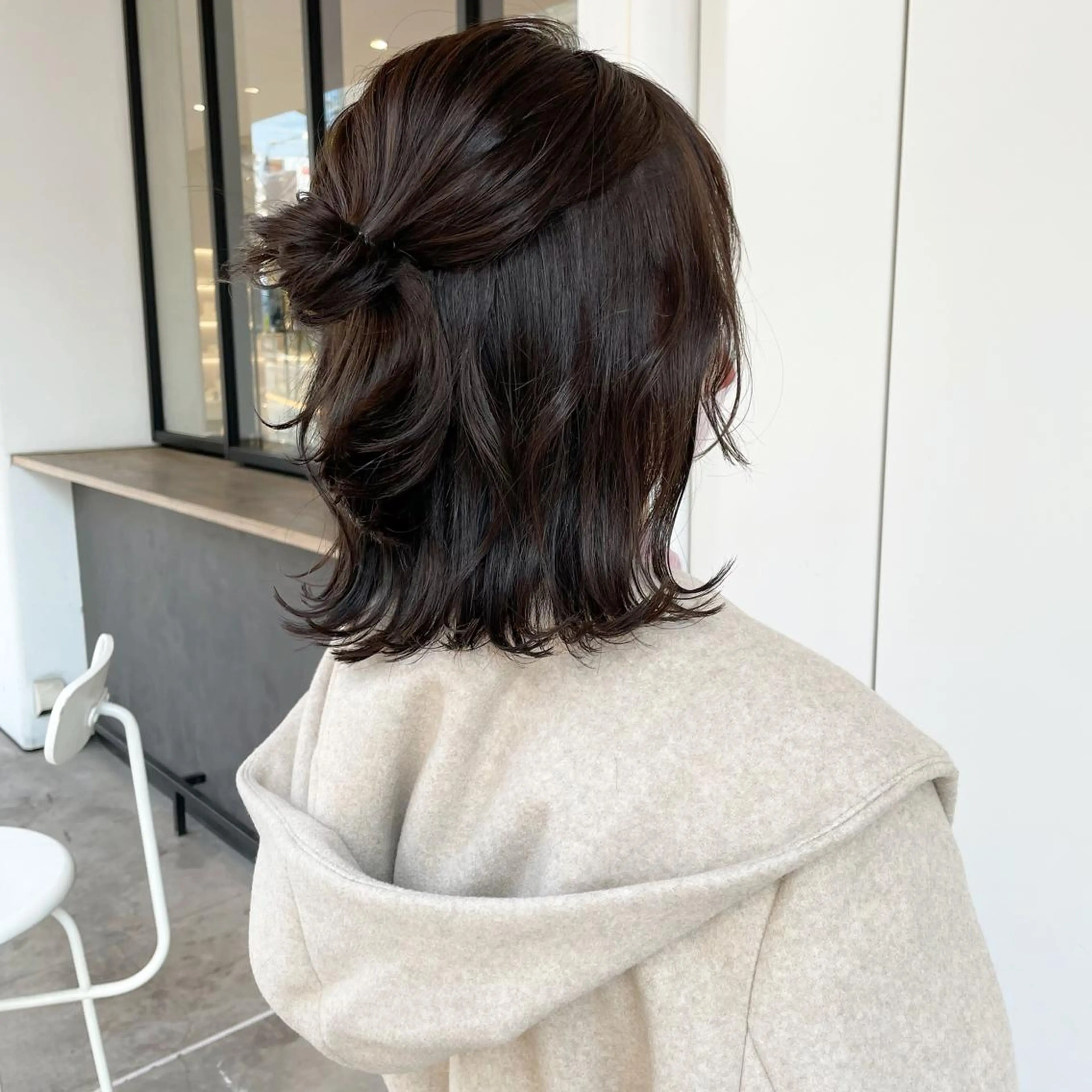 セミロング お団子ヘア ボブ 外ハネヘア 岩田菜央 《武蔵小杉》のヘアスタイル