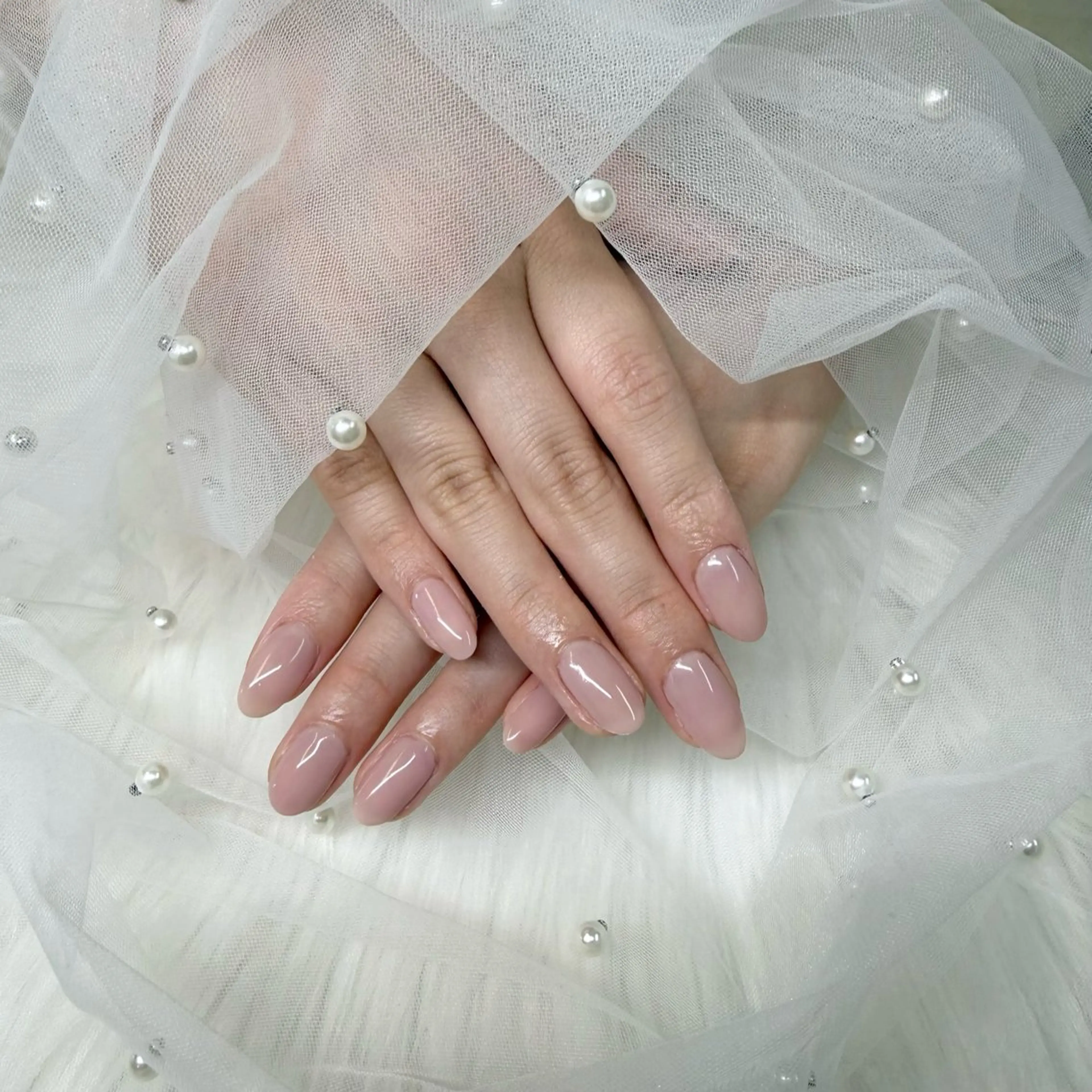 ネイル オフィスネイル ワンカラーネイル ハンドネイル Emieux Saraのネイルデザイン