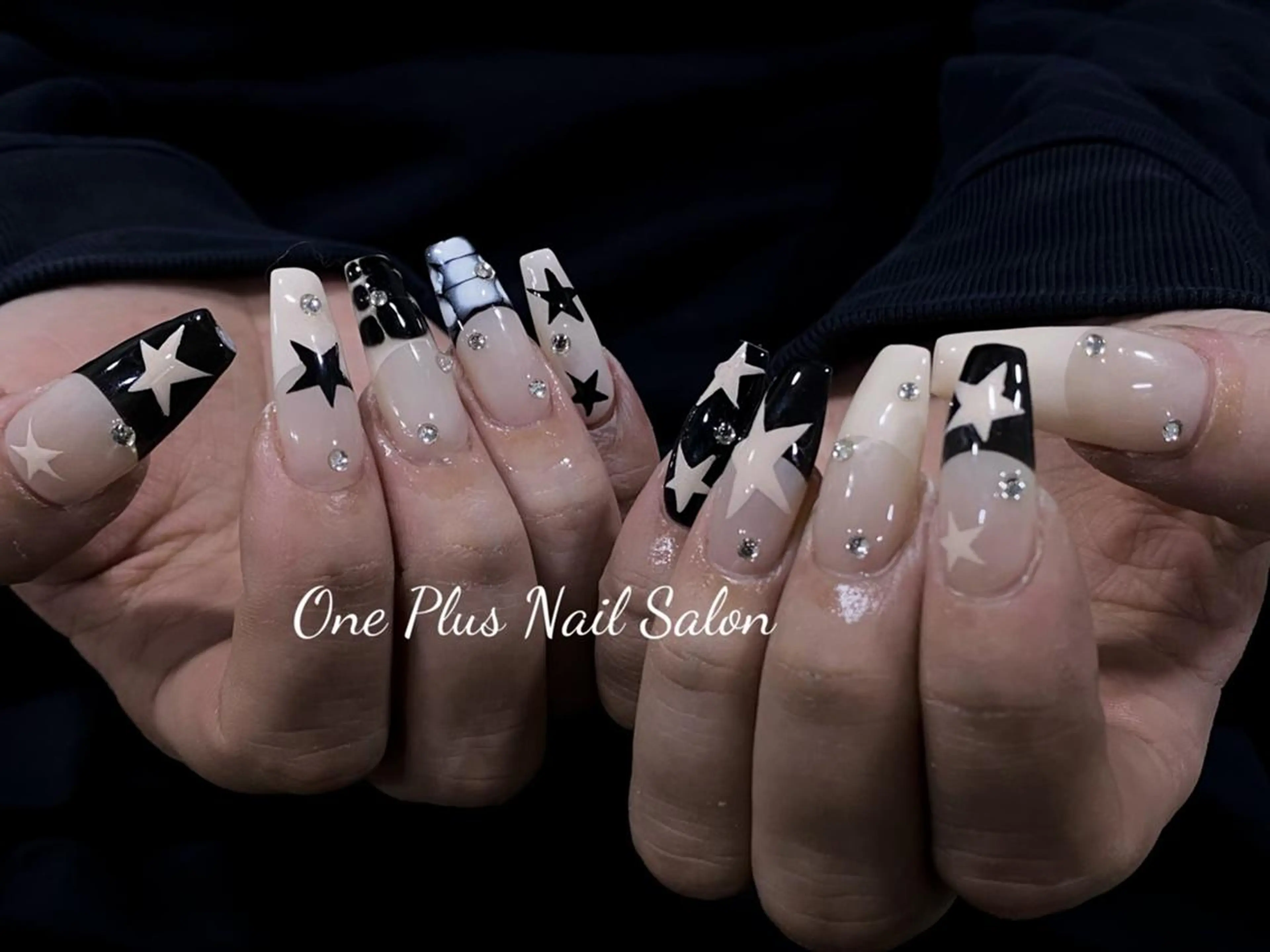 ネイル One Plus Nail Salonのネイルデザイン