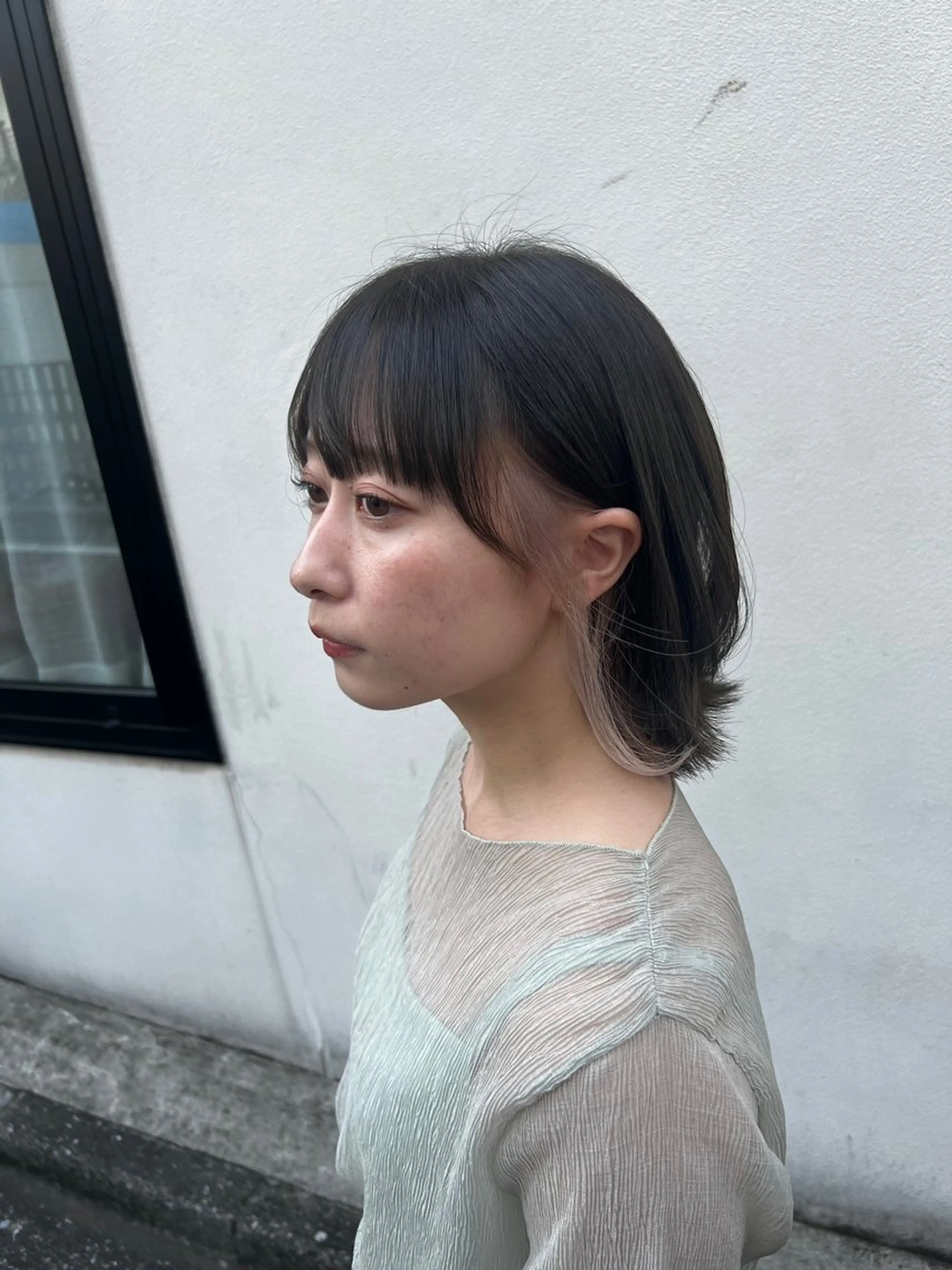 ミディアム カラー ベージュカラー ホワイトベージュ ヘアカラー トリートメント 透明感/血色カラー/ 下北沢レイヤー/ゆいのヘアスタイル
