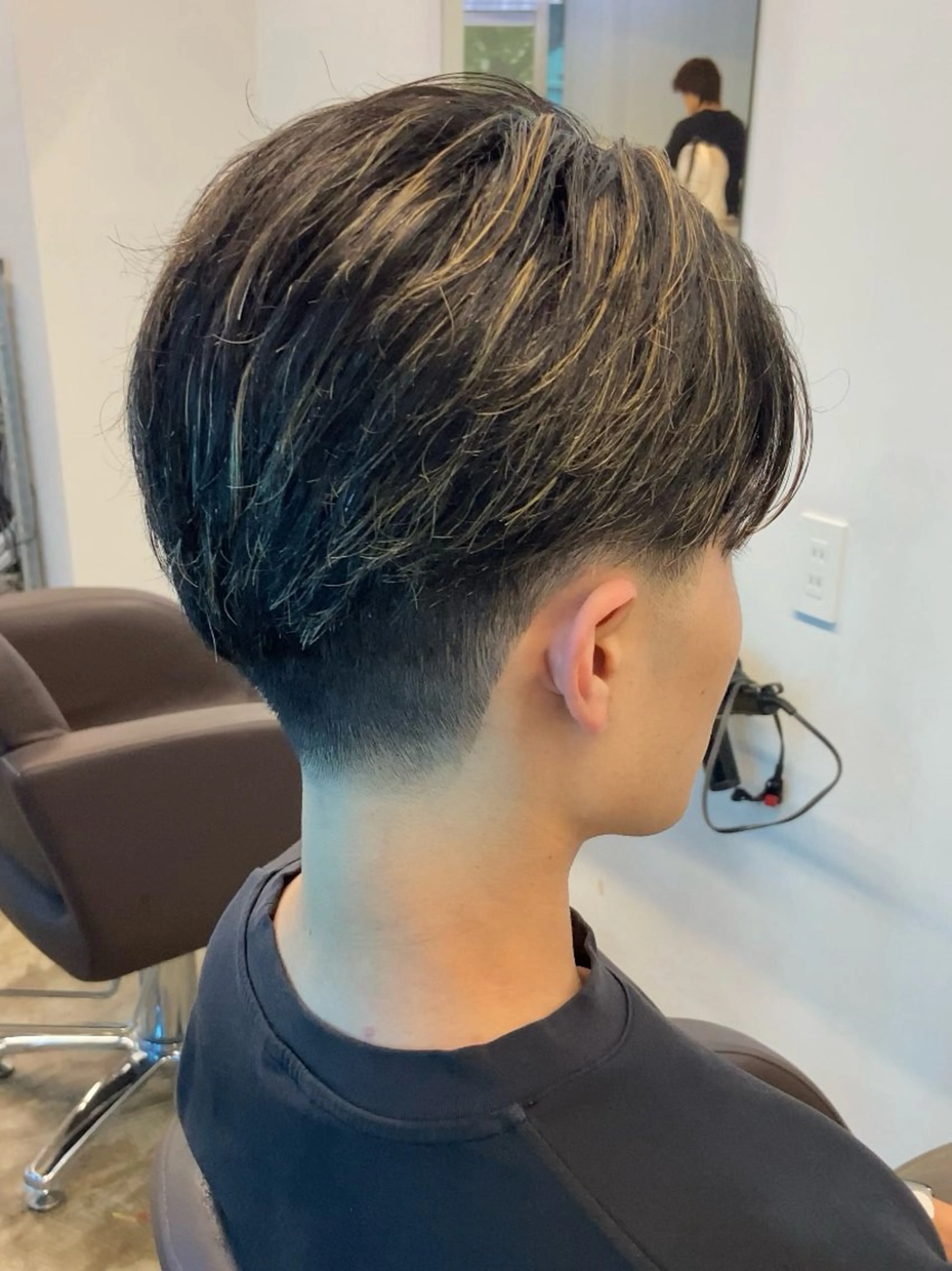 メンズ センターパート フェードカット カット メンズセンターパート 外人風ヘア/KOTAのヘアスタイル